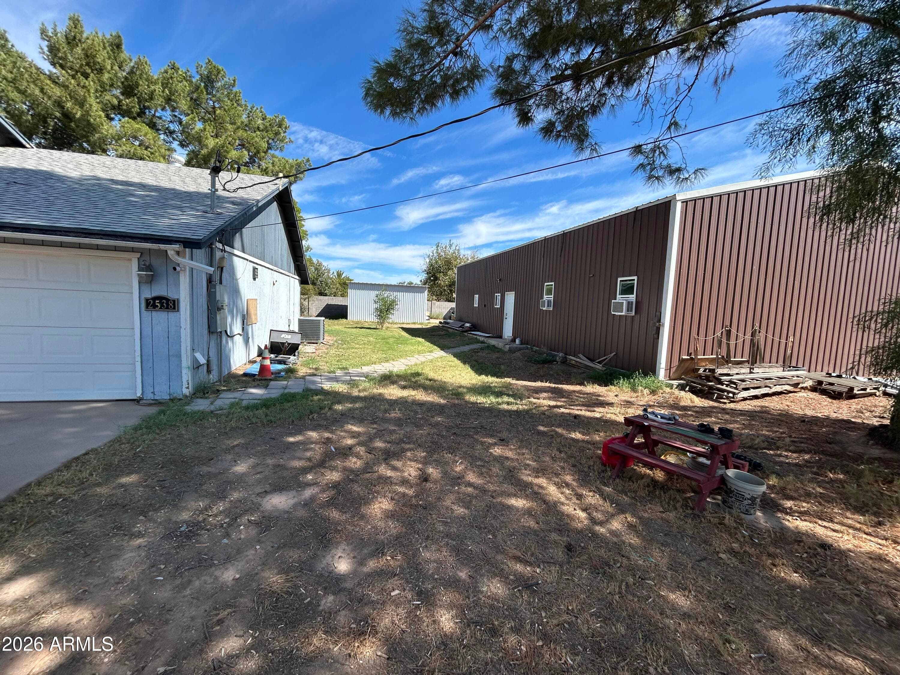 2538 E Walnut Court — photo 3