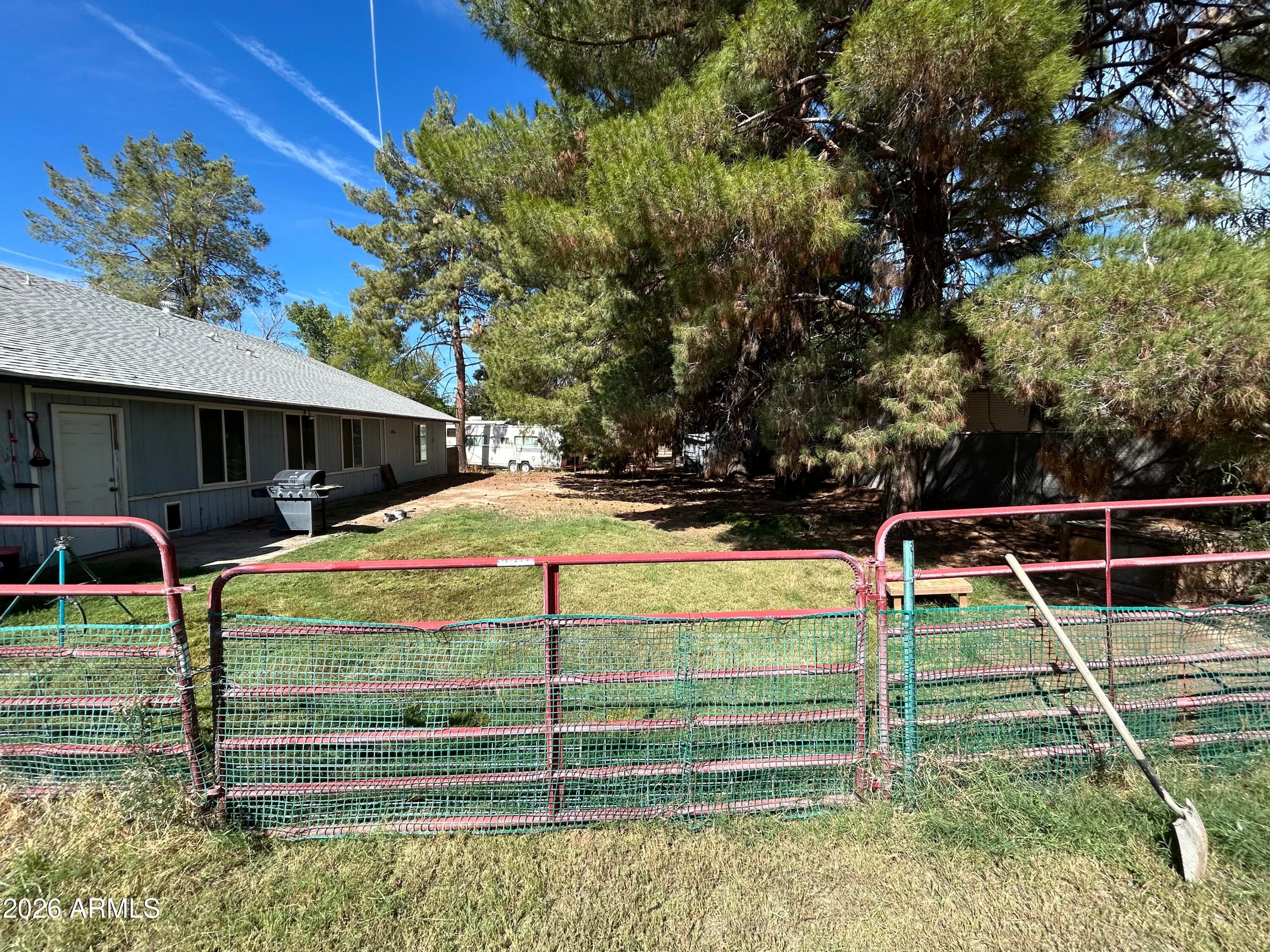 2538 E Walnut Court — photo 5