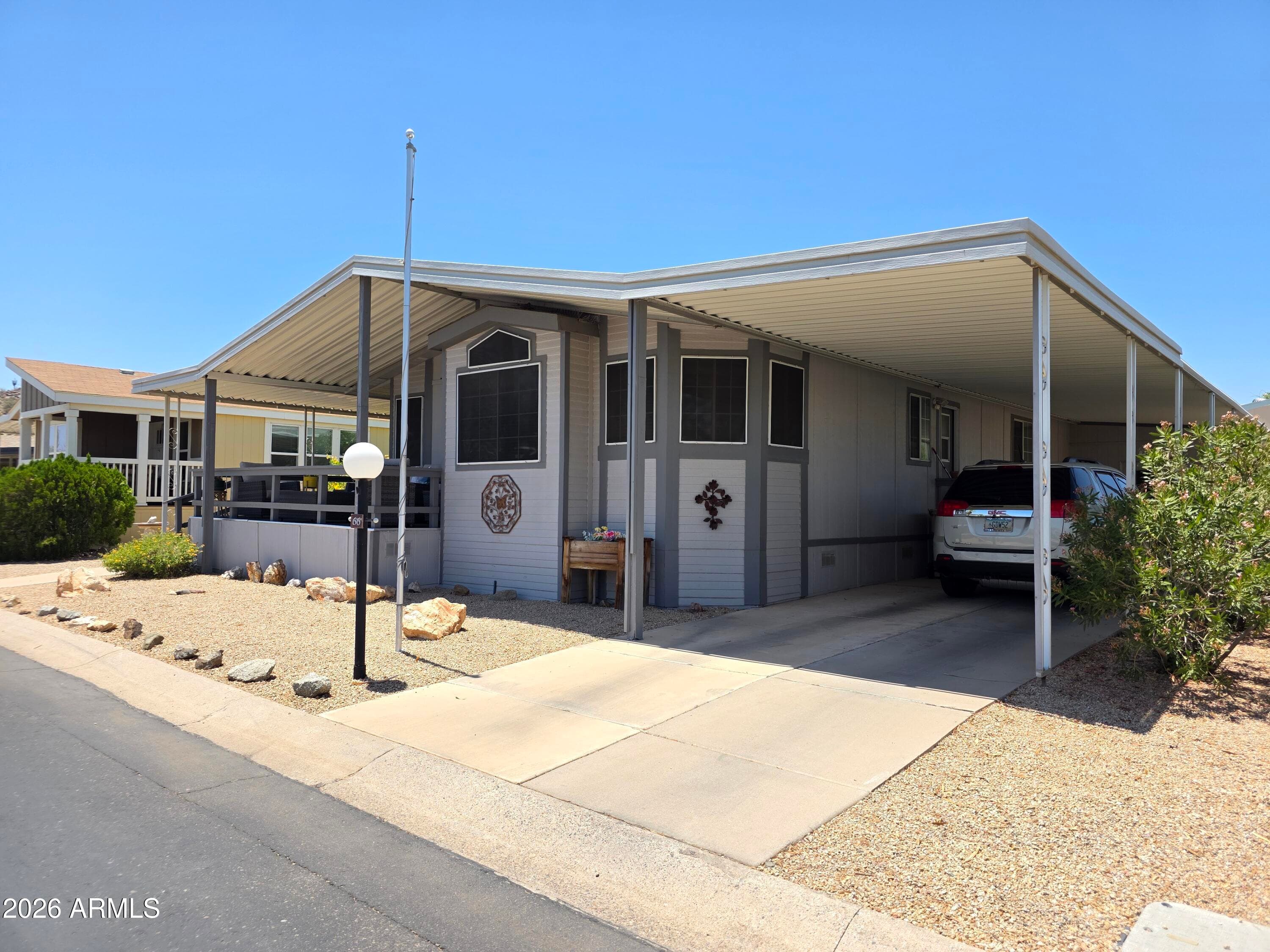 2233 E Behrend Drive 66 — photo 4
