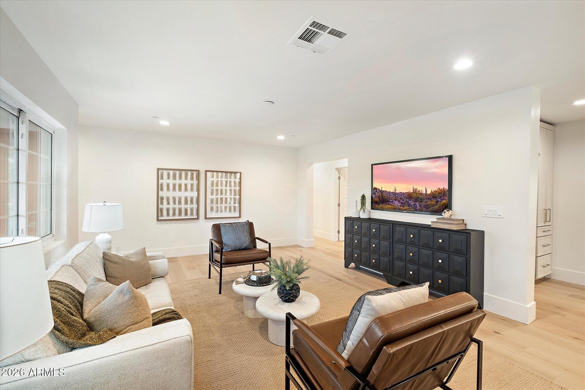 8212 E Wilshire Drive — photo 5