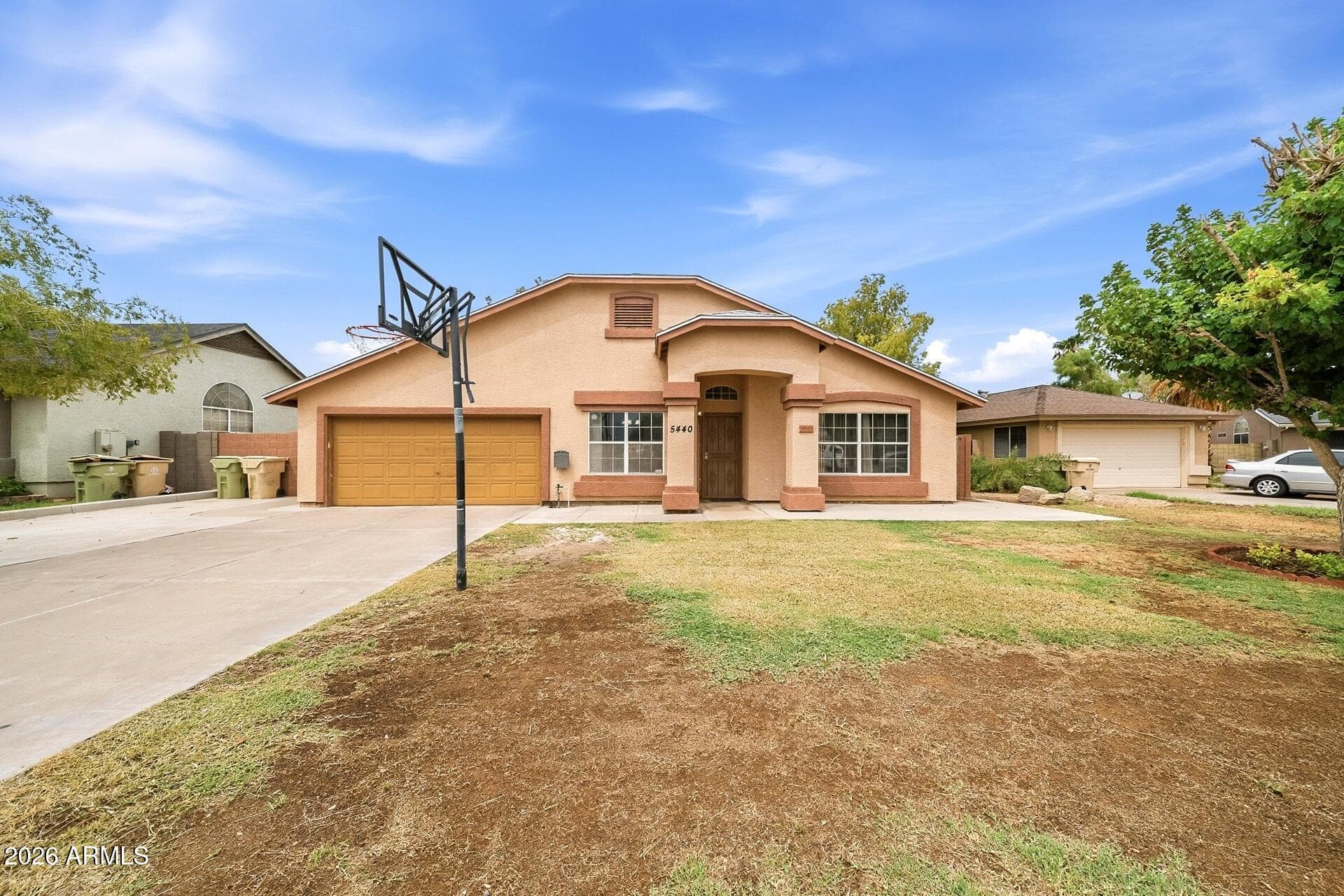 5440 N 80th Lane