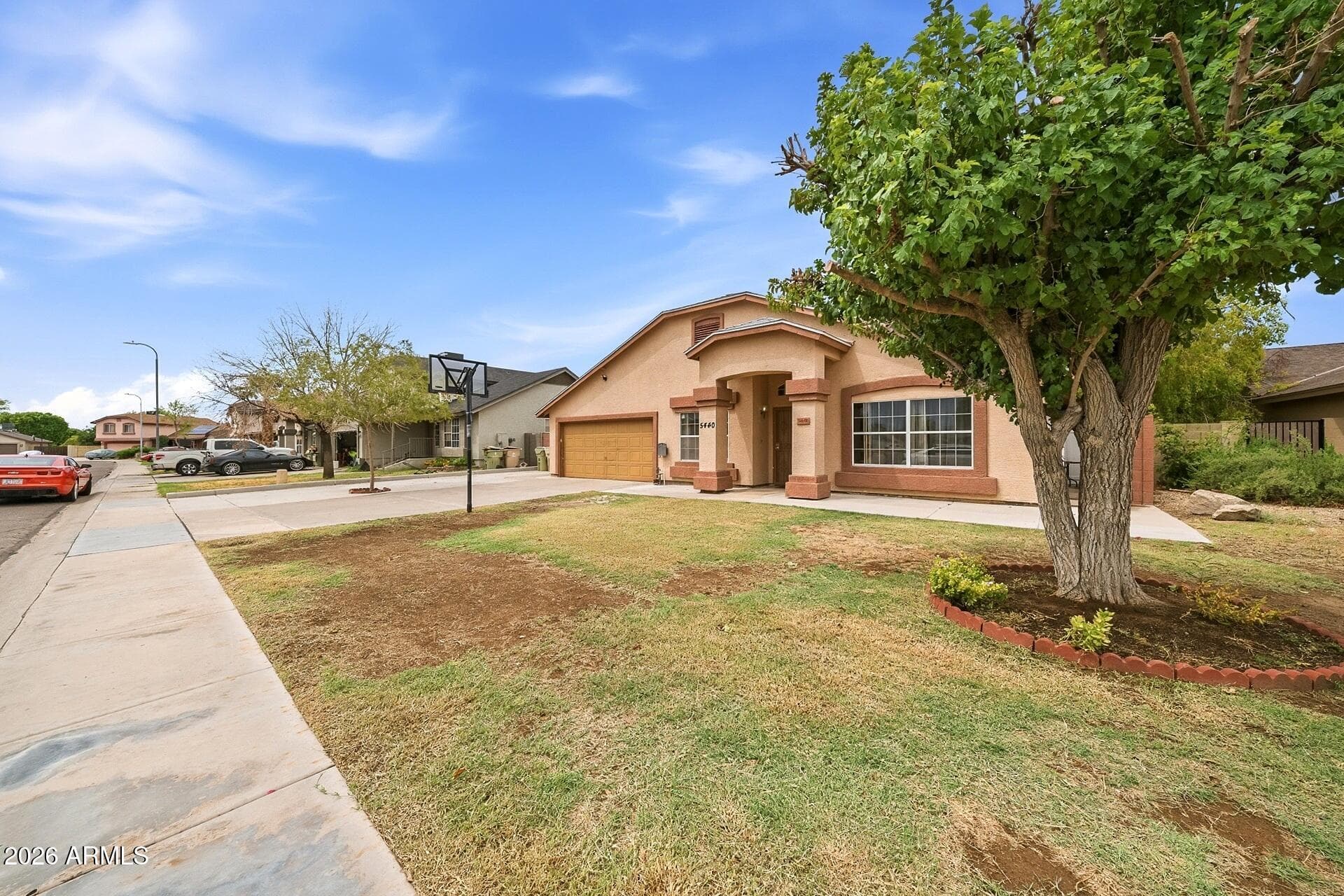 5440 N 80th Lane — photo 3