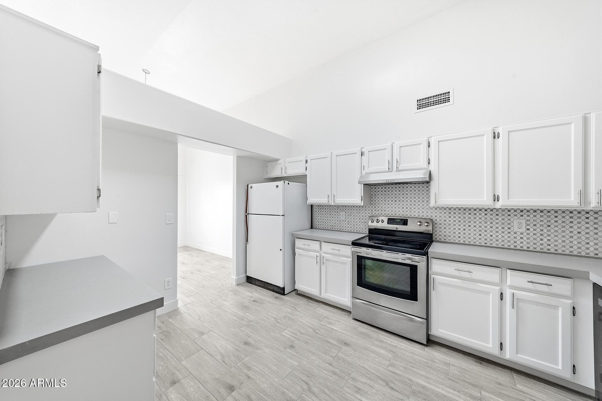 5440 N 80th Lane — photo 5