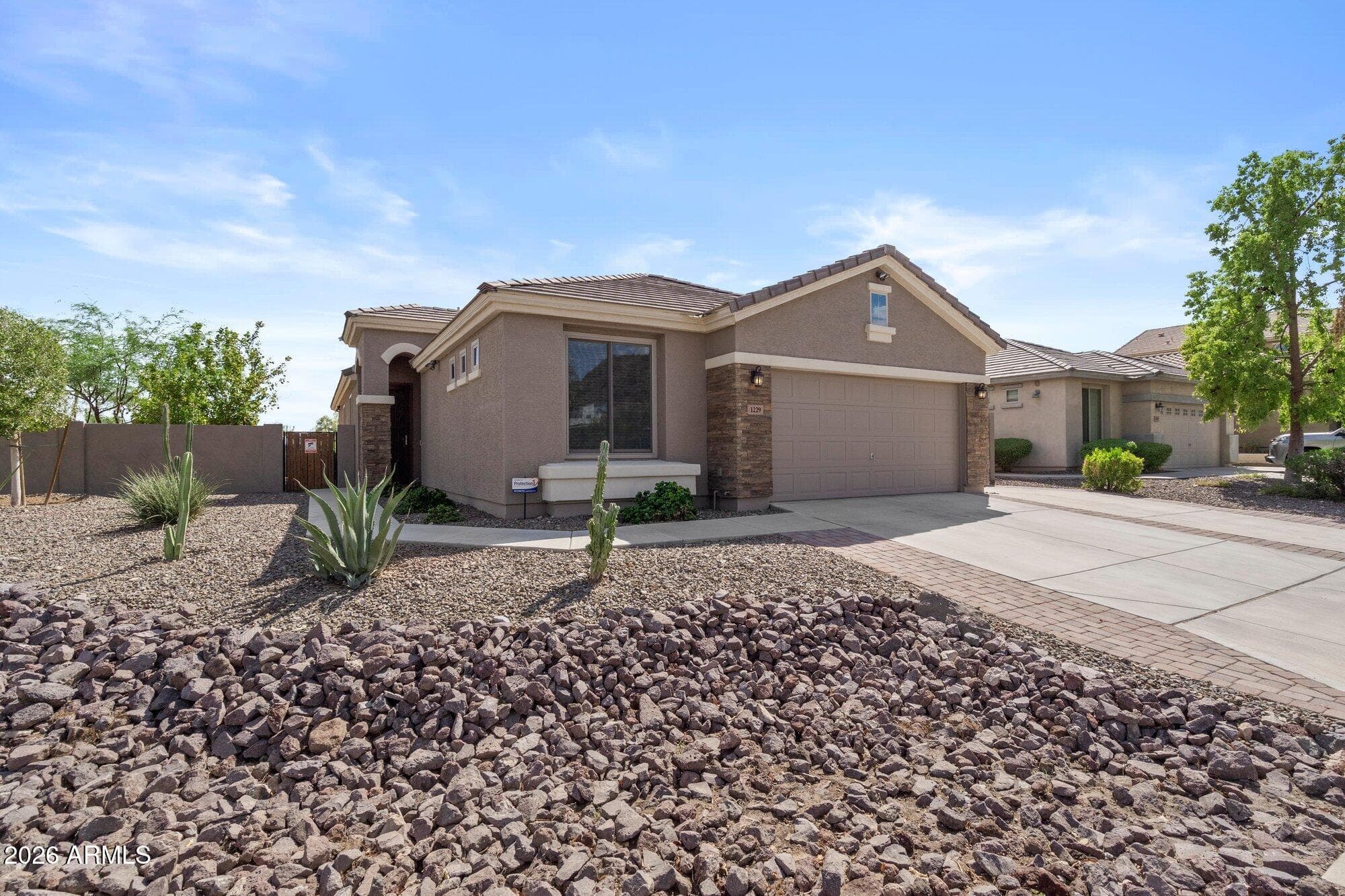 1229 E Shangri La Road — photo 7