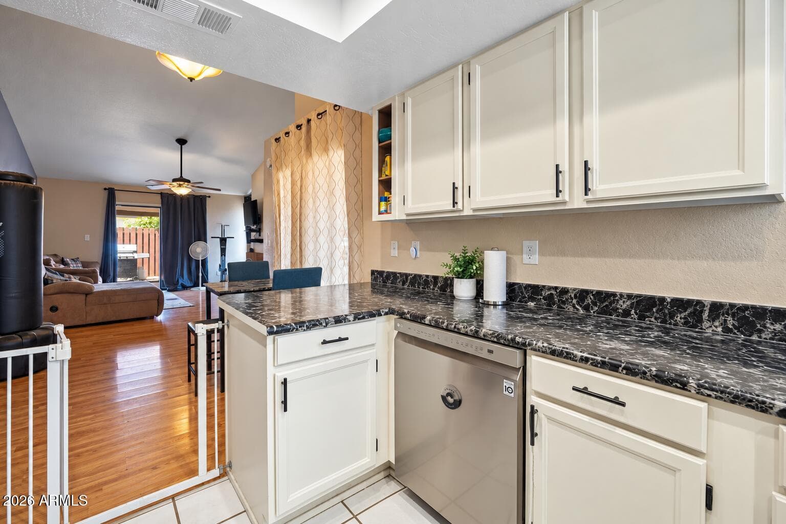 2455 E Broadway Road 59 — photo 4