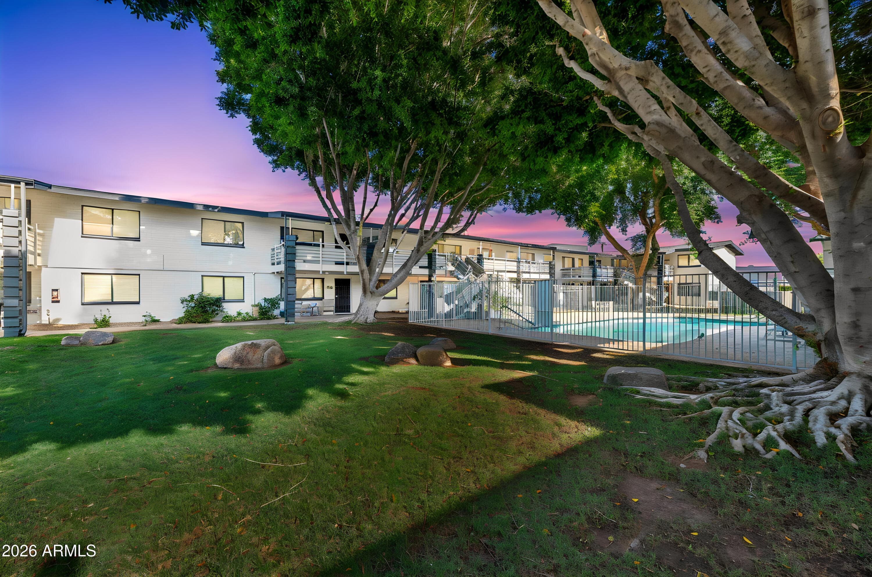 749 E Montebello Avenue 229