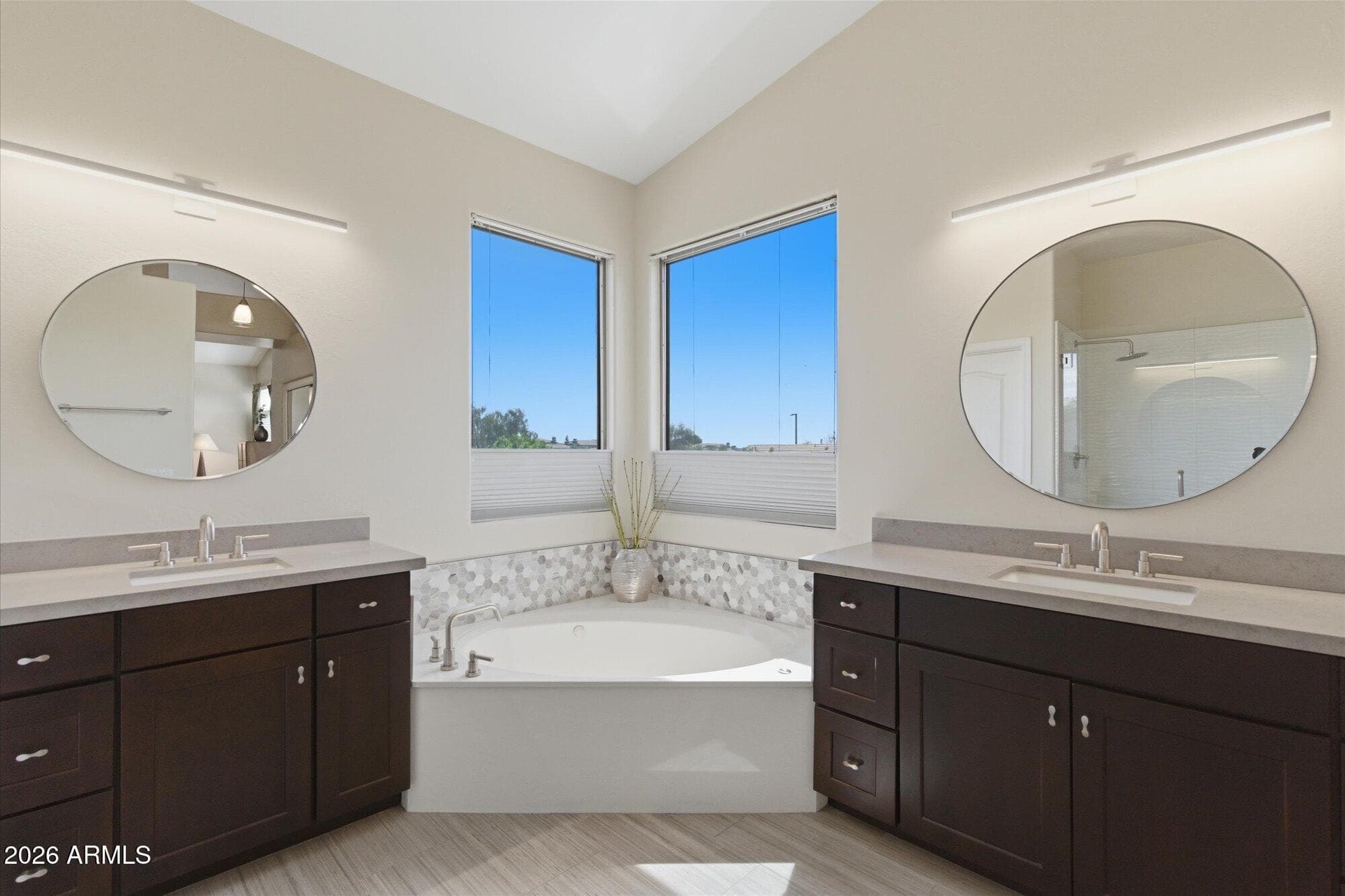 6513 E Blanche Drive — photo 7