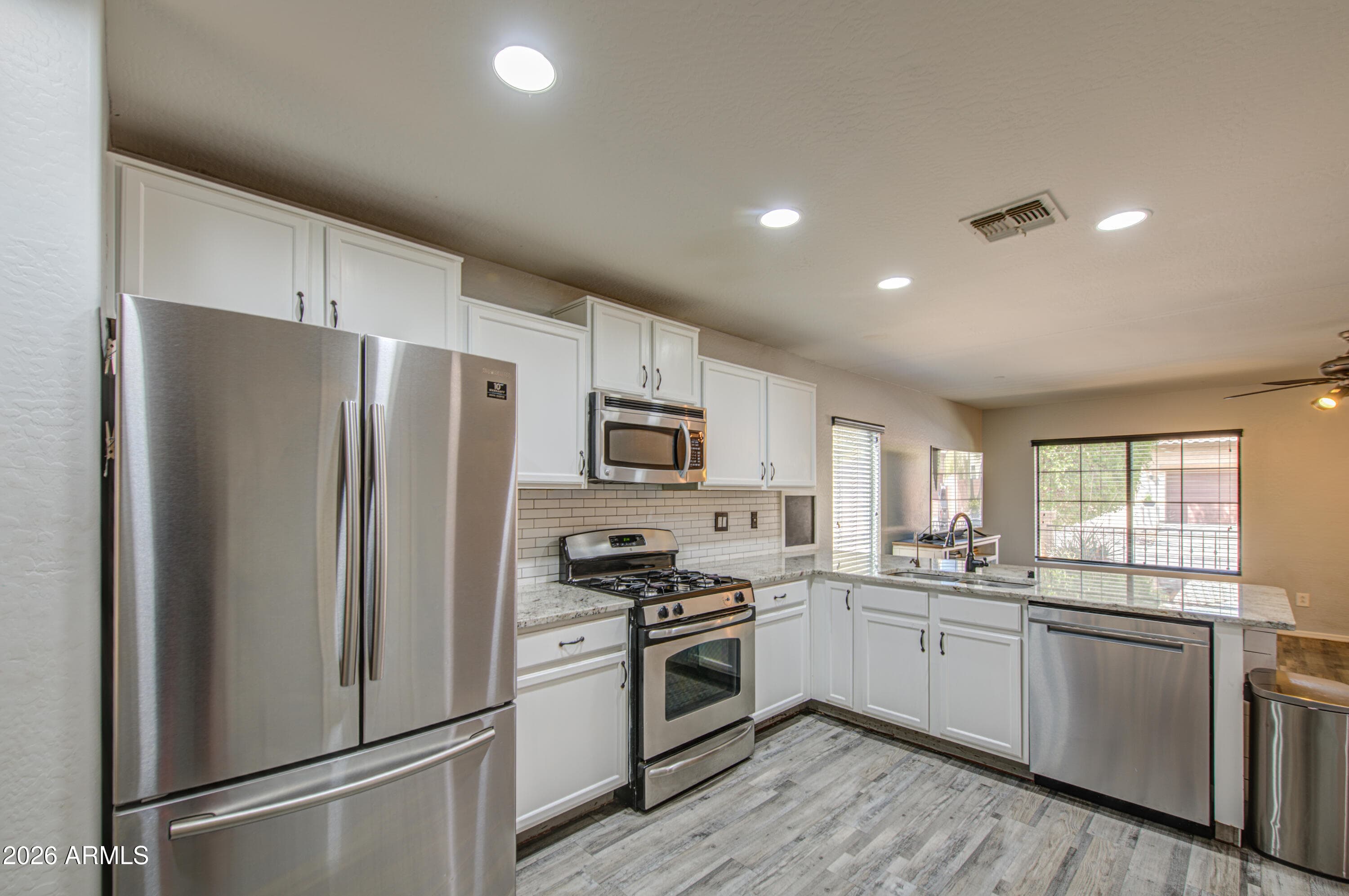 9311 E Greenway Street — photo 5