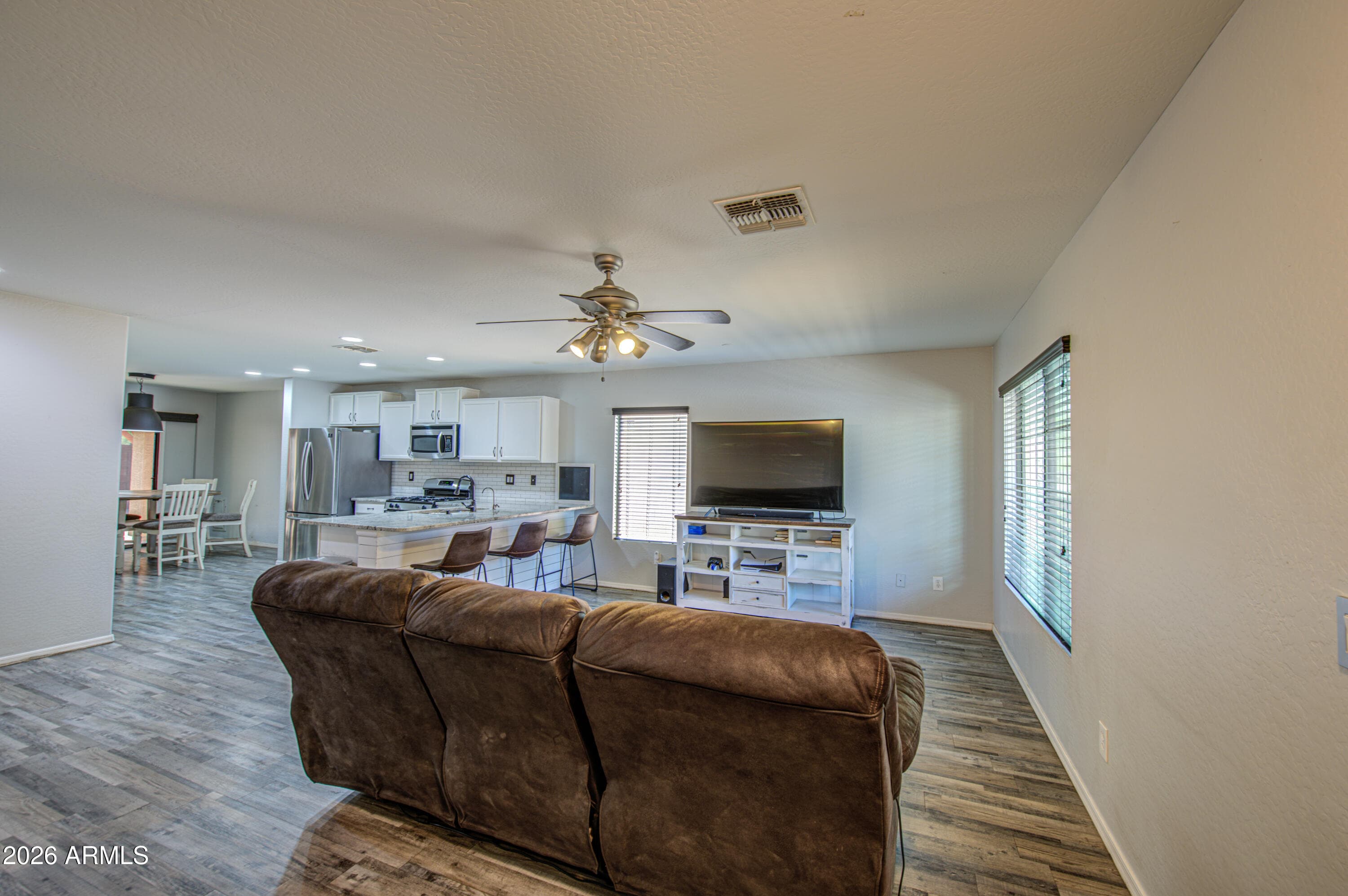 9311 E Greenway Street — photo 8