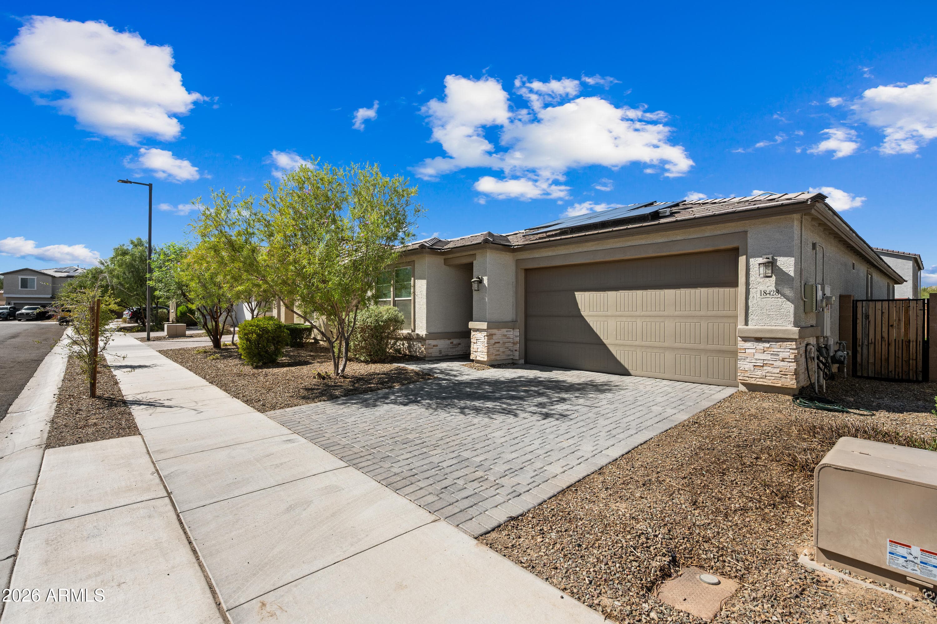 18428 W Ewers Drive — photo 3