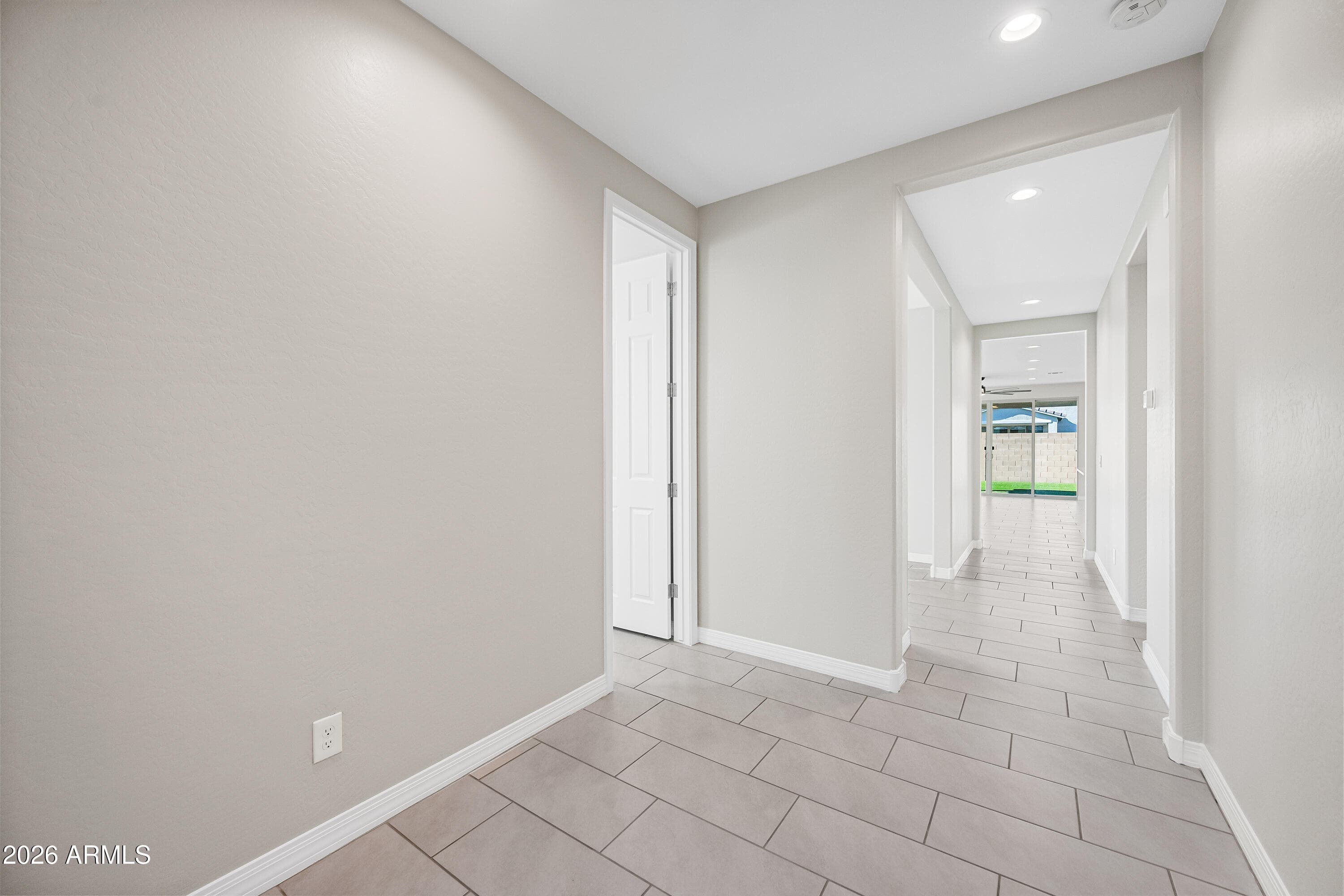 18428 W Ewers Drive — photo 5