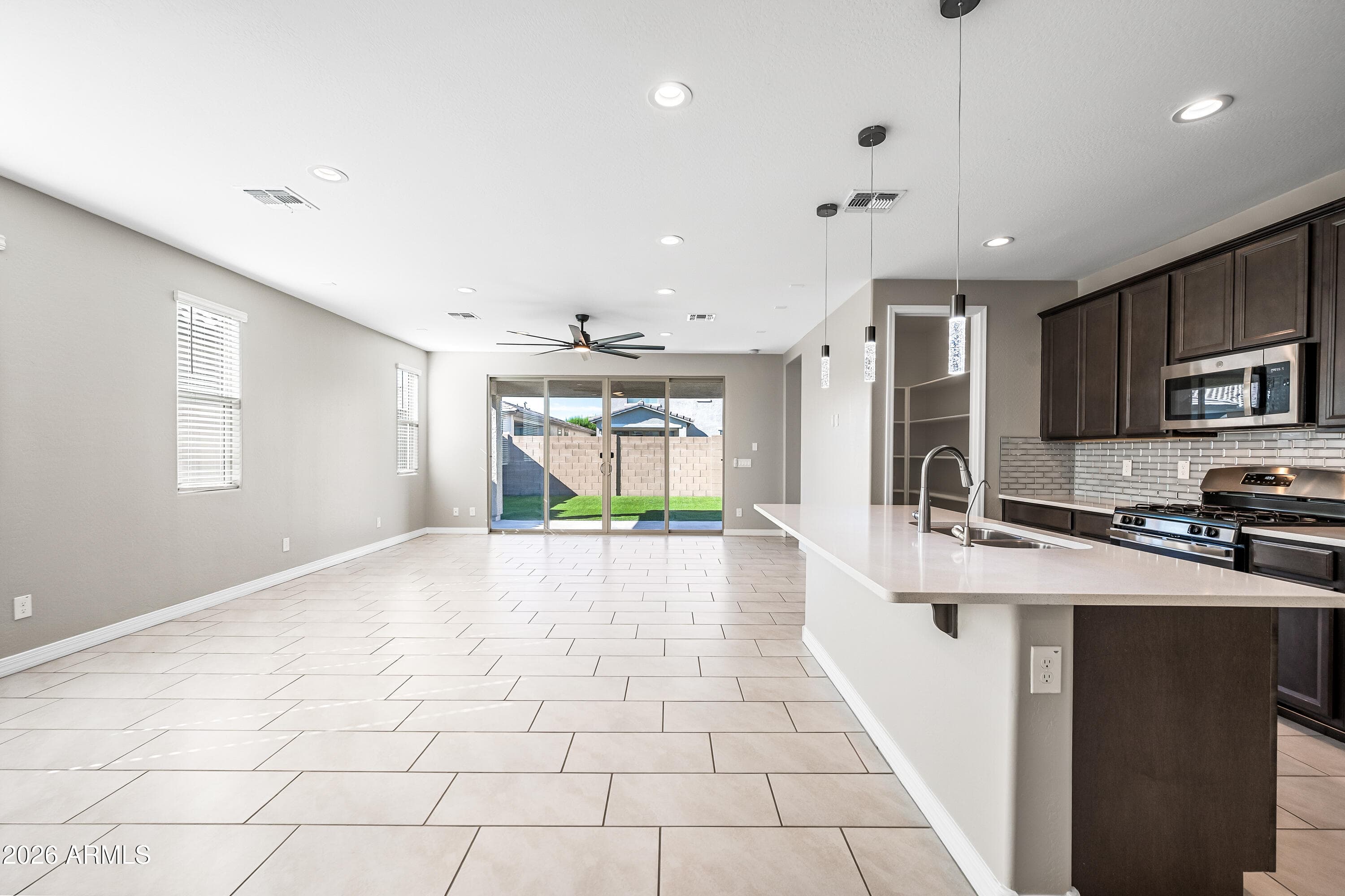 18428 W Ewers Drive — photo 8