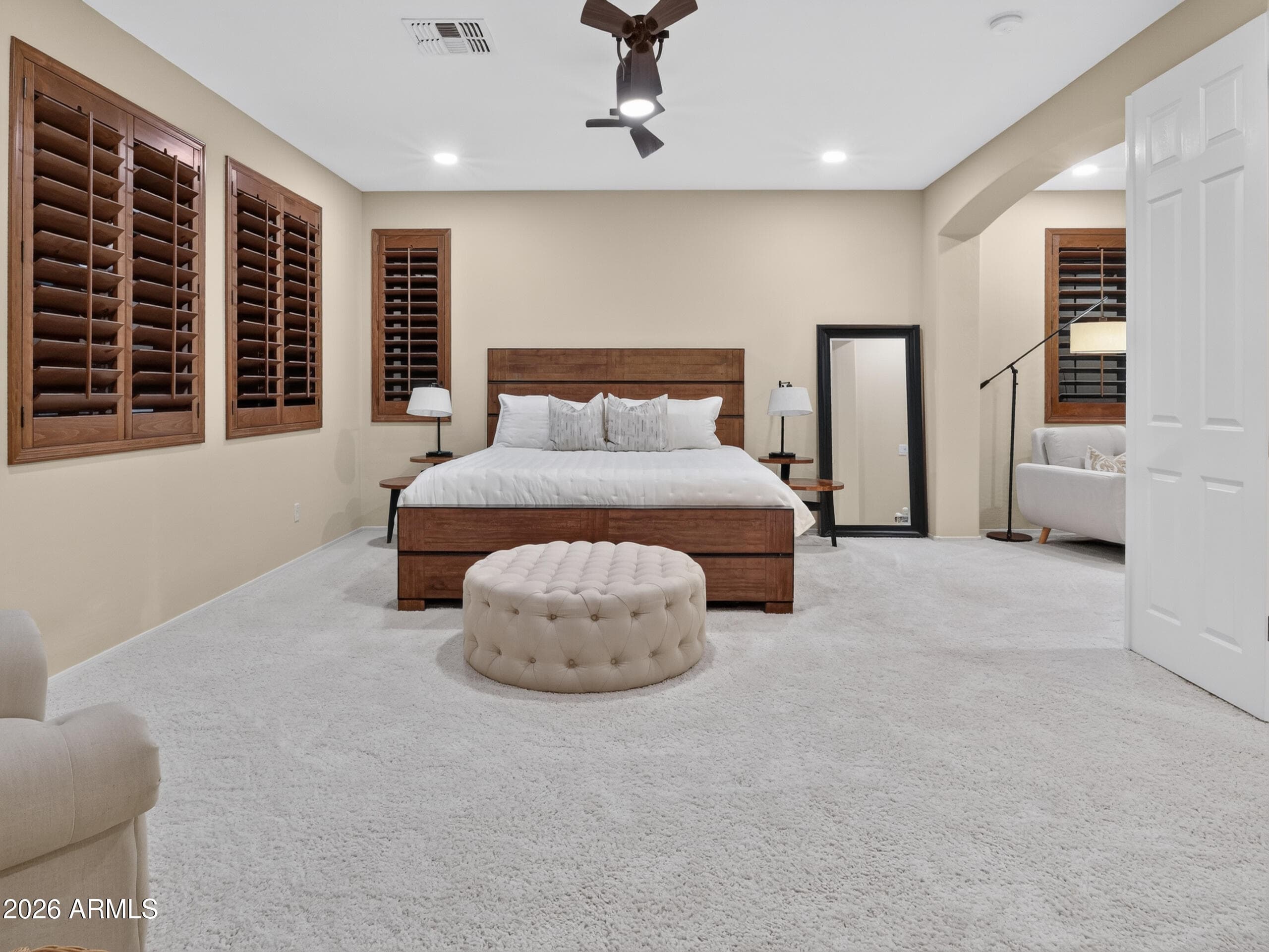 2539 W Cavalry Drive — photo 4