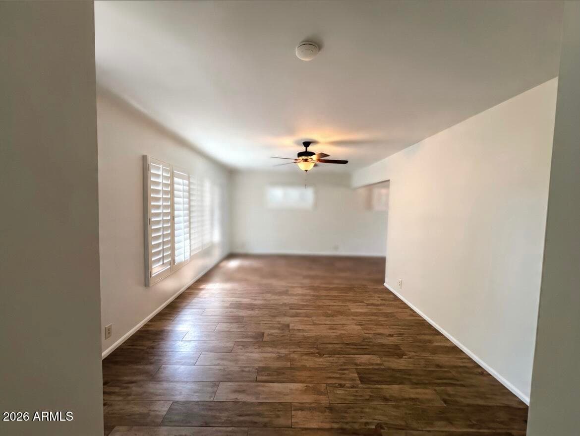 1838 E Hazelwood Street — photo 3