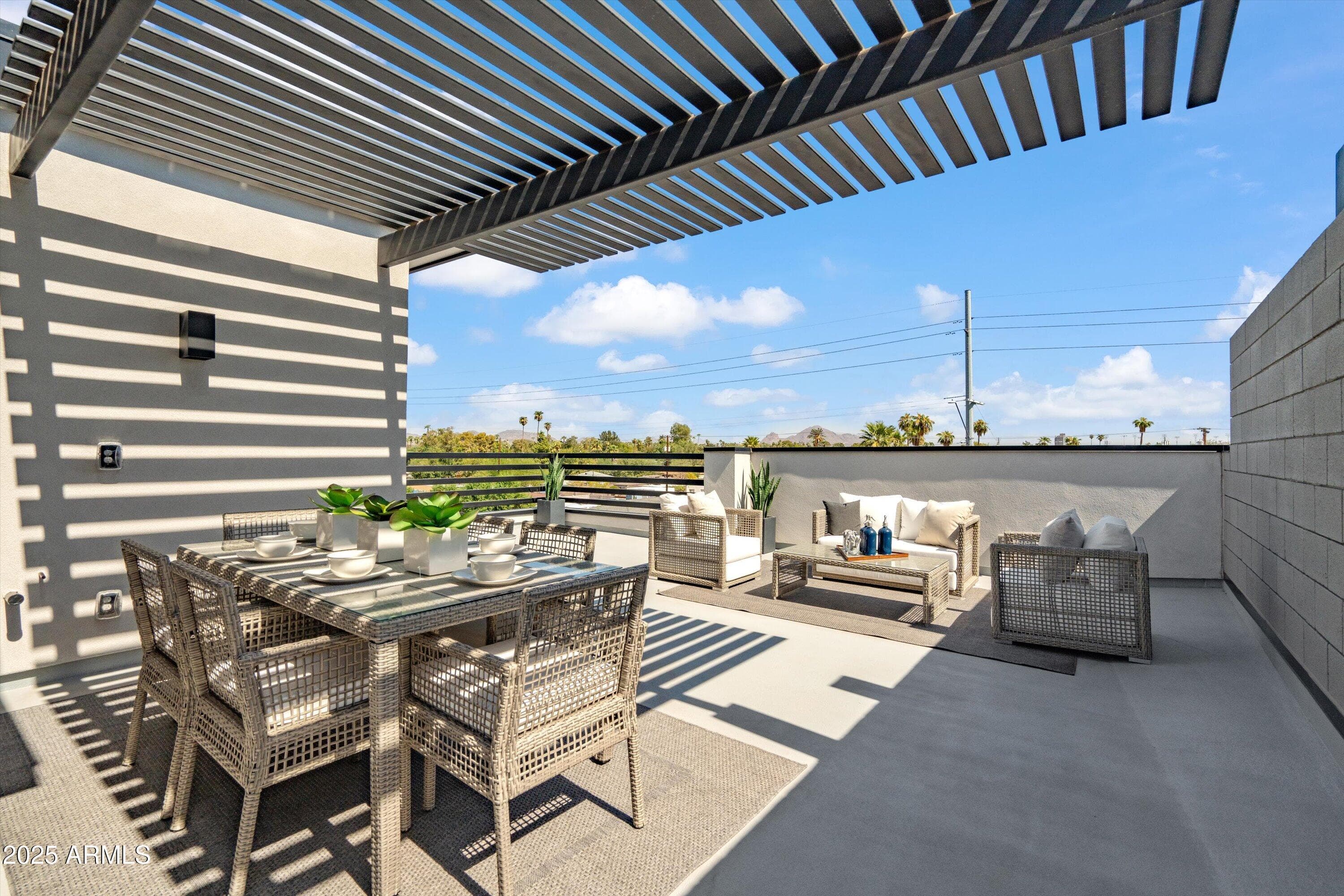 377 E Windsor Avenue 7 — photo 4