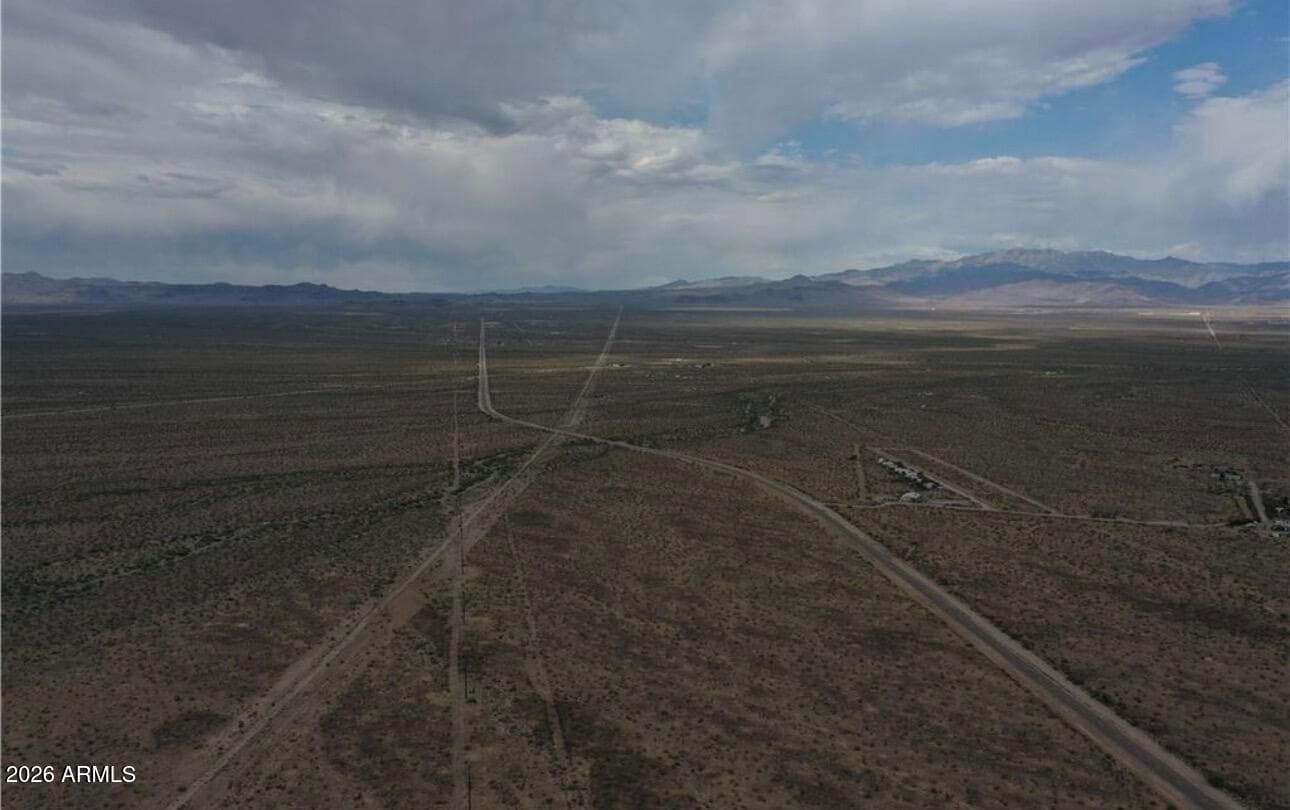 6600 W Oatman Highway — photo 4