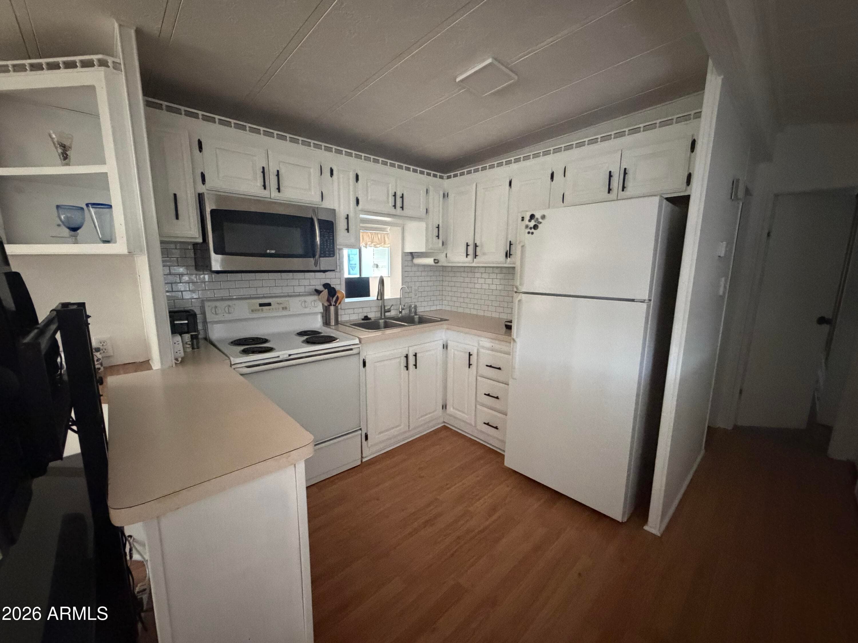 1147 S Sioux Drive — photo 3