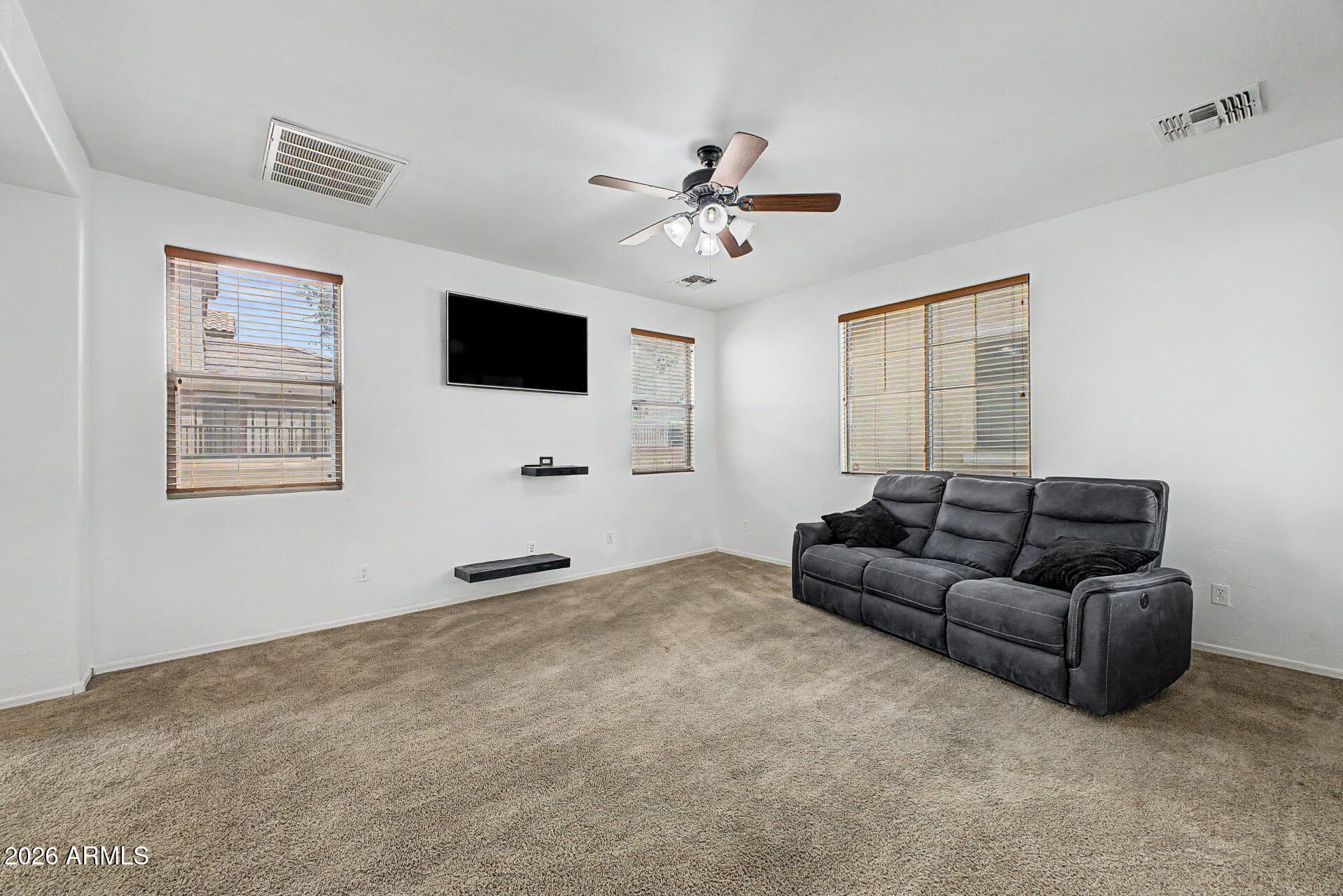 92 E Palomino Drive — photo 6