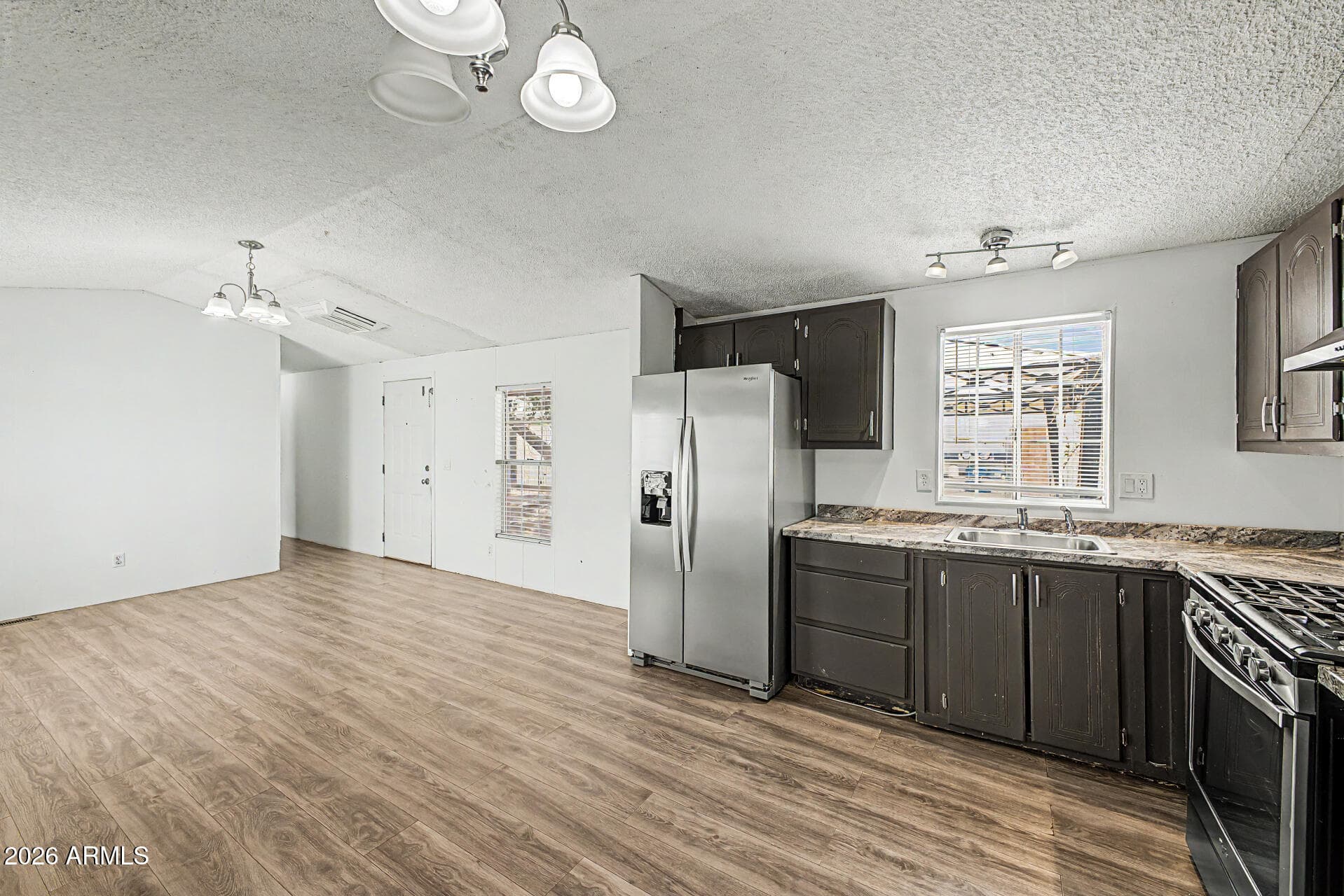 303 E South Mountain Avenue 88 — photo 4