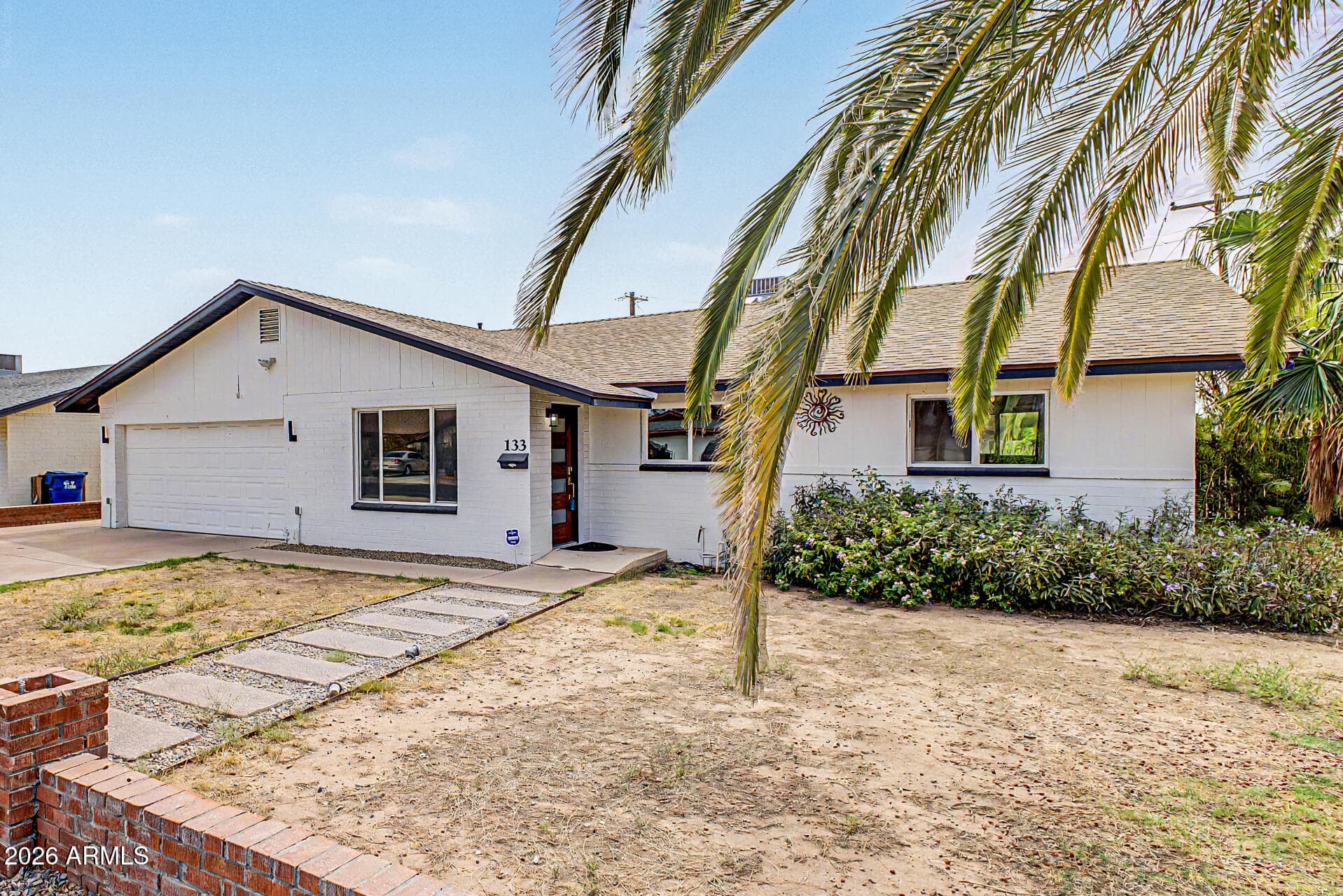133 W Balboa Drive — photo 5