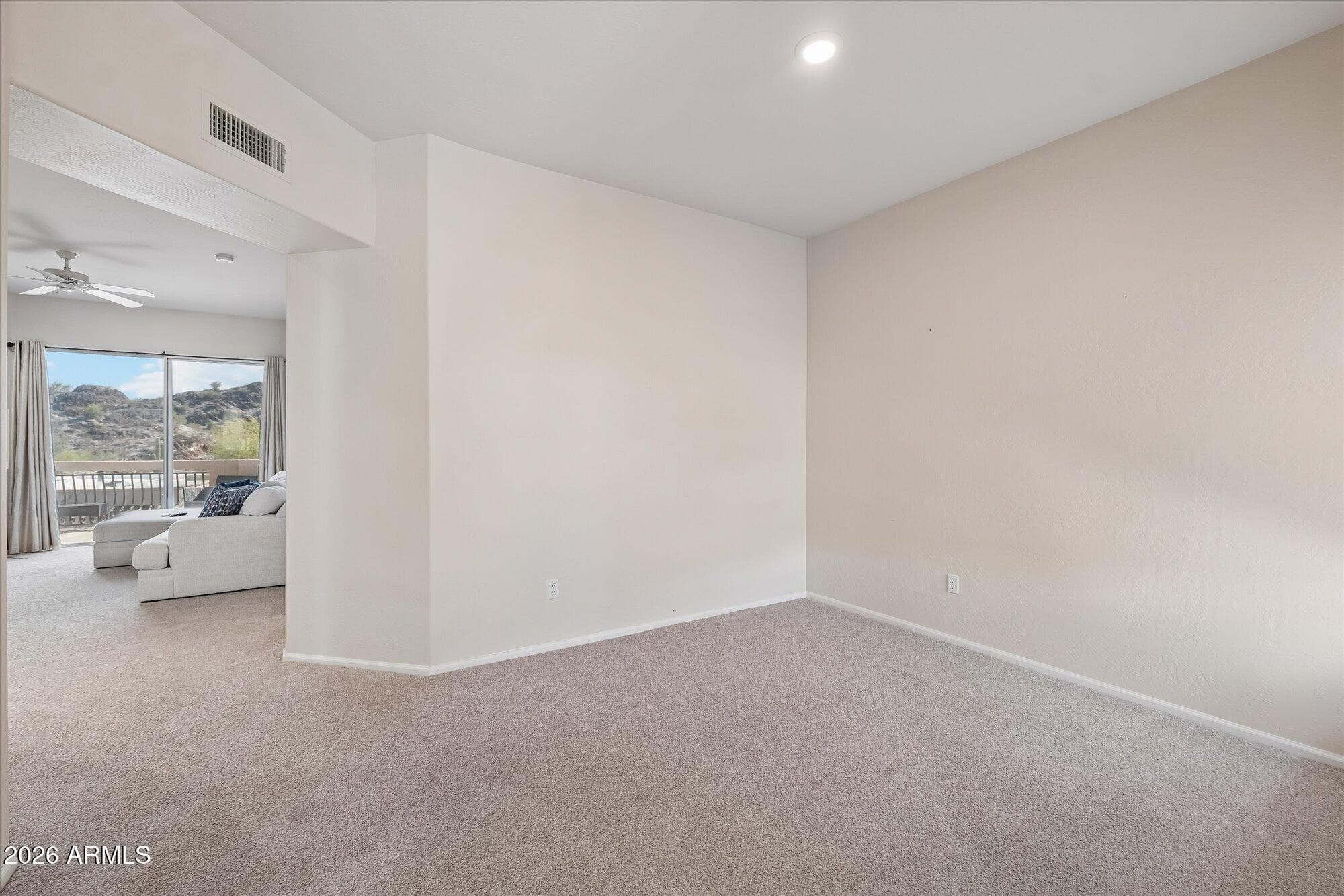 1747 E Northern Avenue 216 — photo 4