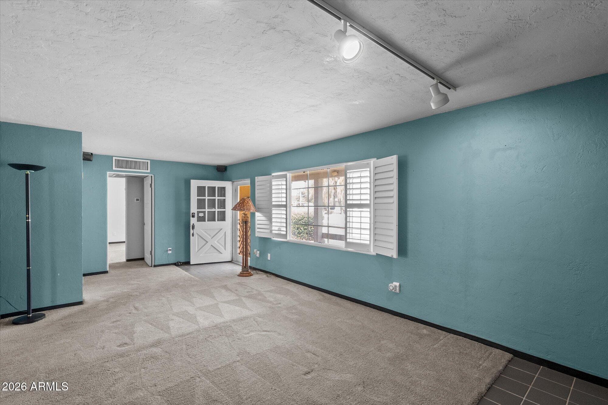 1833 E Roma Avenue — photo 8