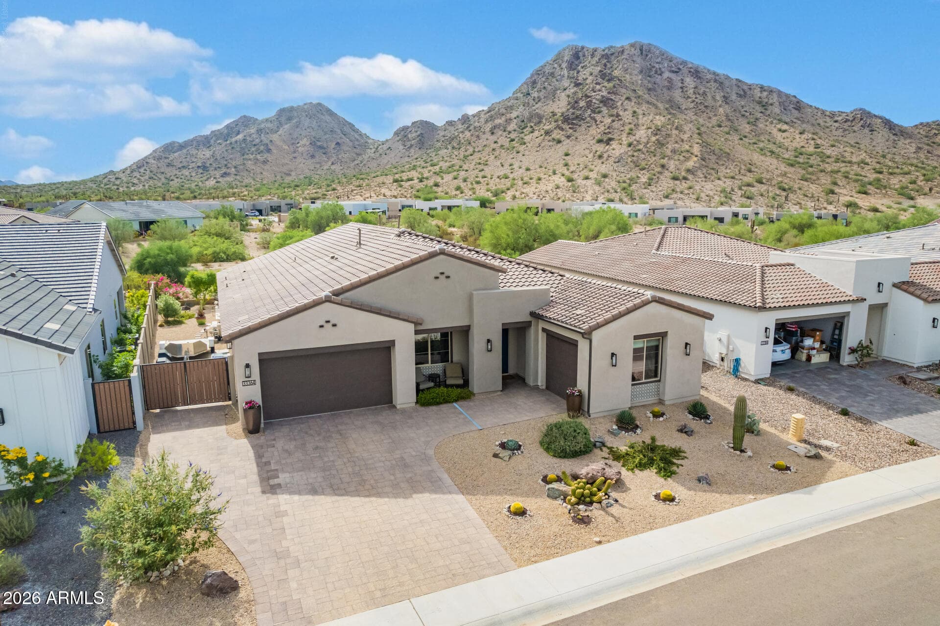 33364 N Maverick Mountain Trail — photo 3
