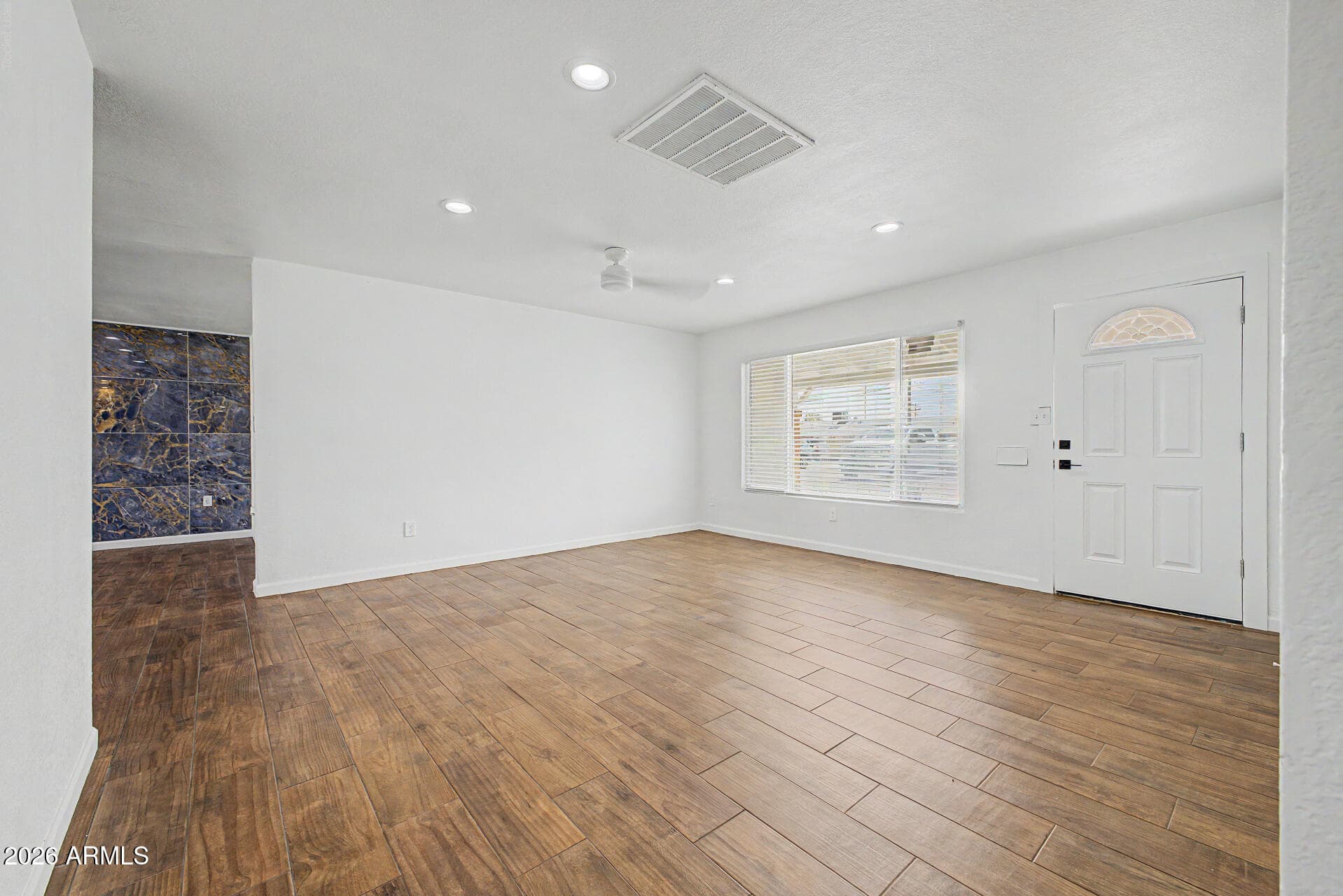 6836 N 33rd Drive — photo 5