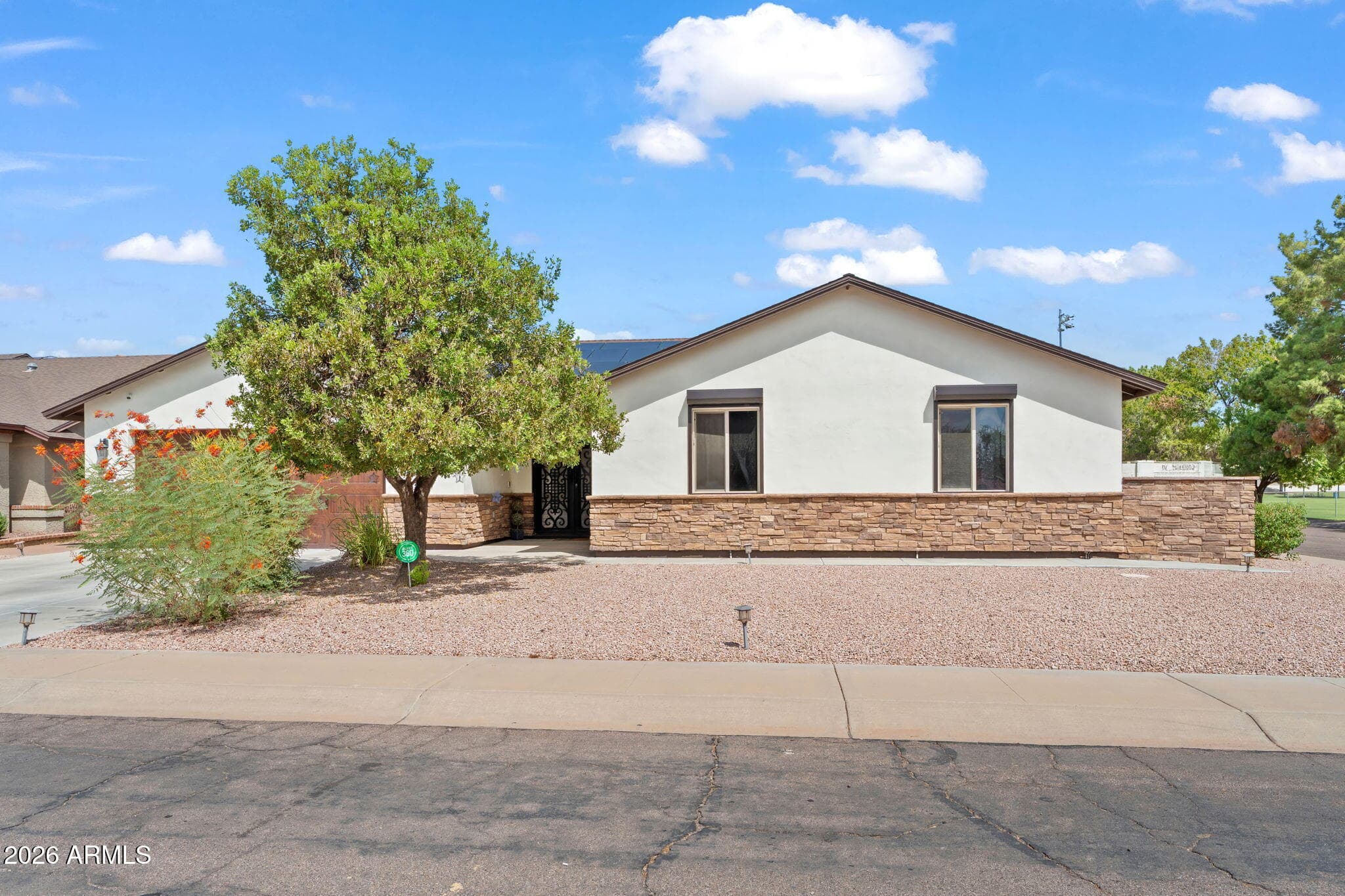 9098 E Ludlow Drive — photo 3