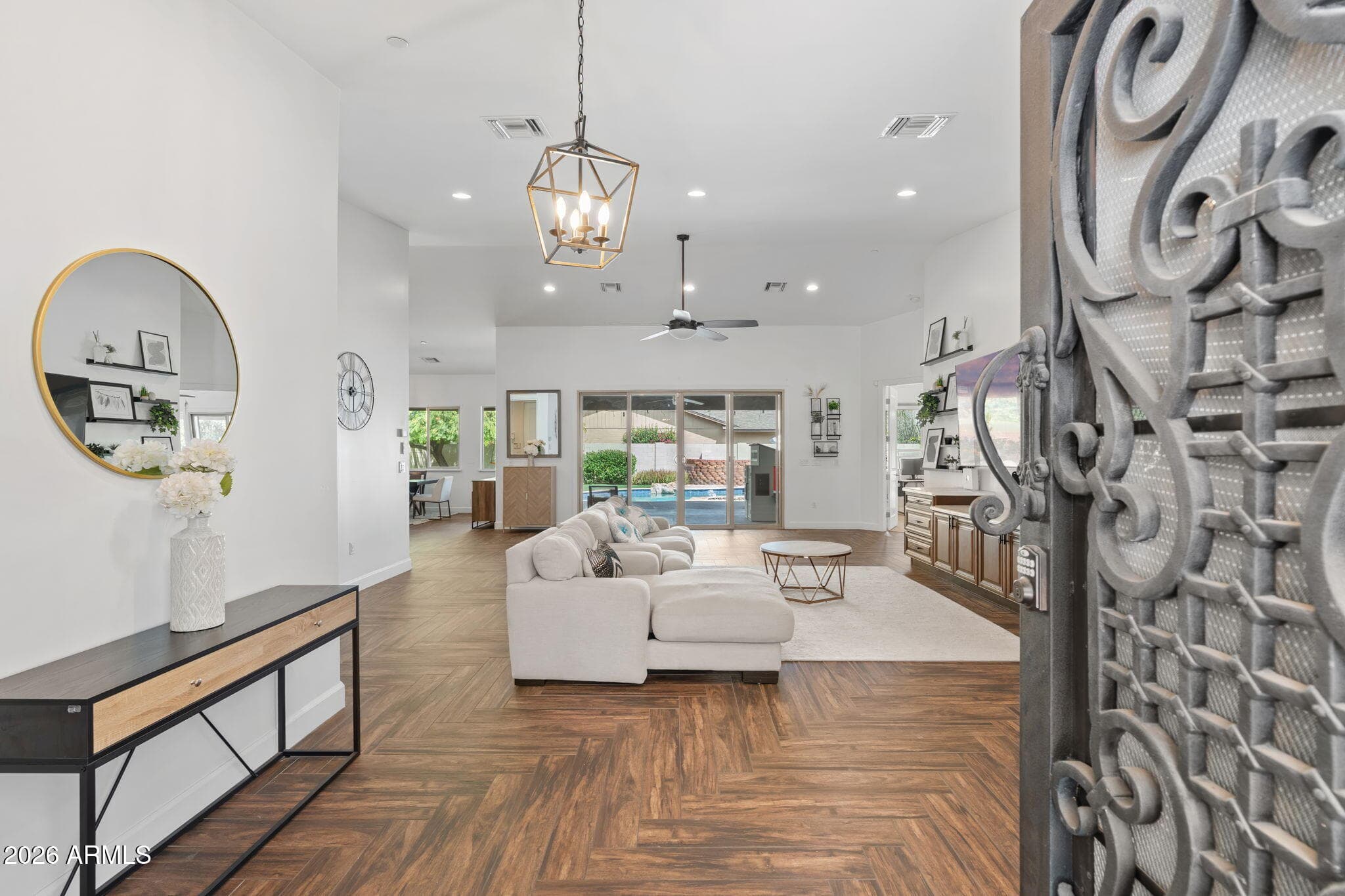 9098 E Ludlow Drive — photo 6