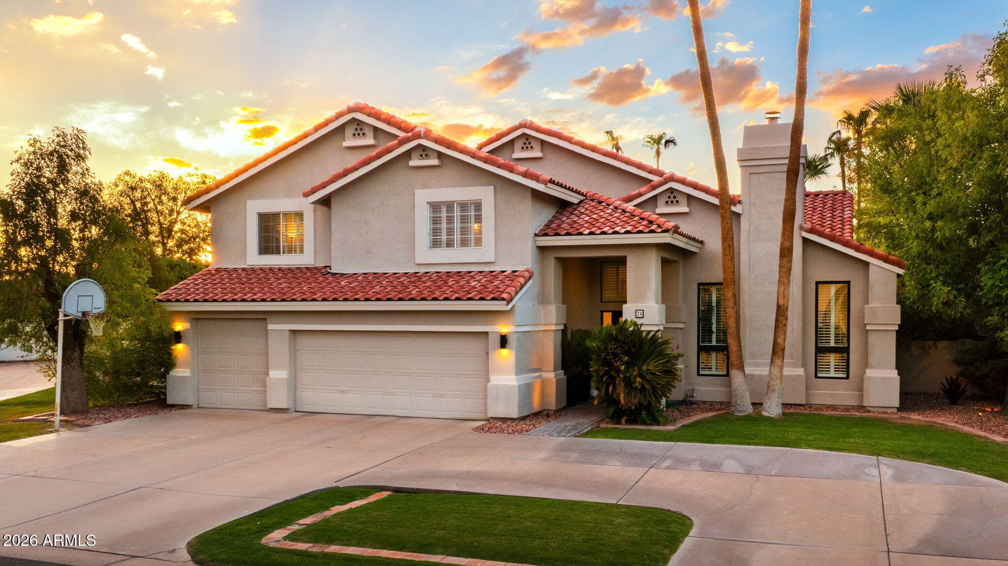 20 E Los Arboles Circle, Tempe, Arizona