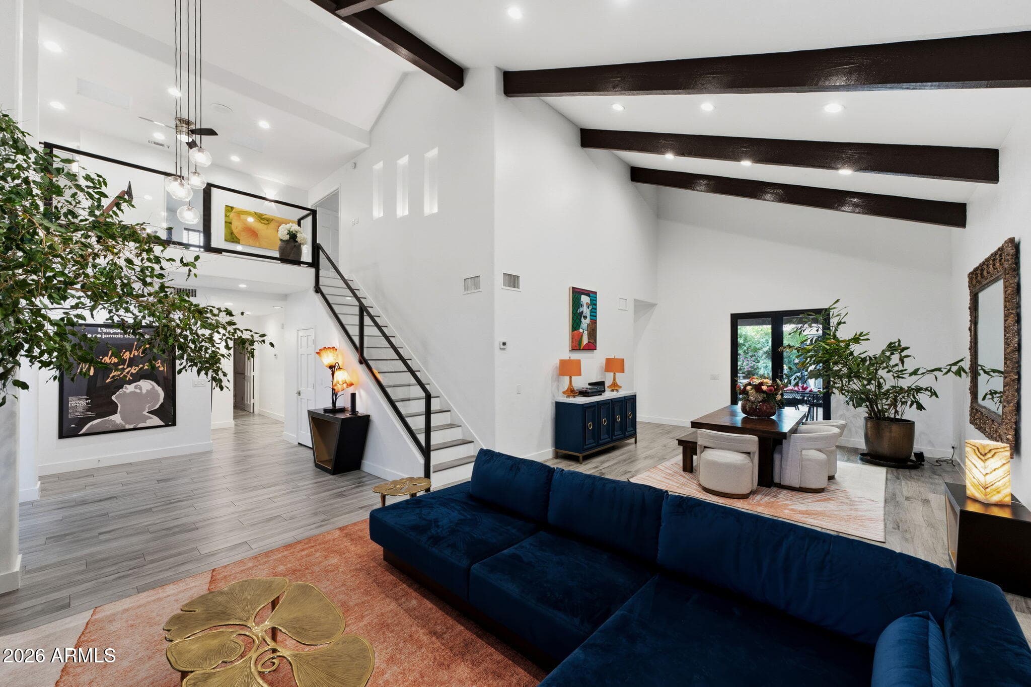 20 E Los Arboles Circle — photo 7