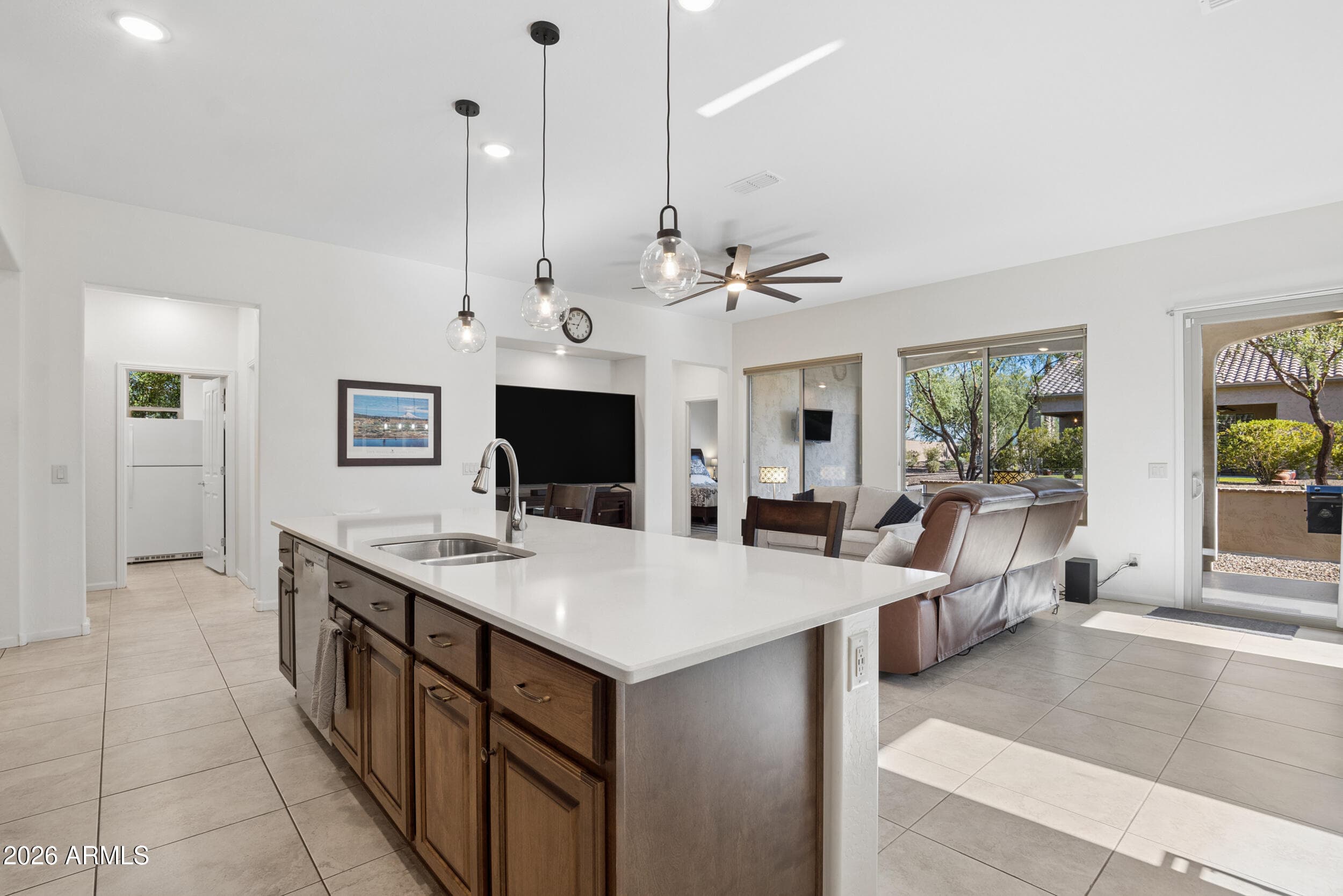 16966 W Sheridan Street — photo 4