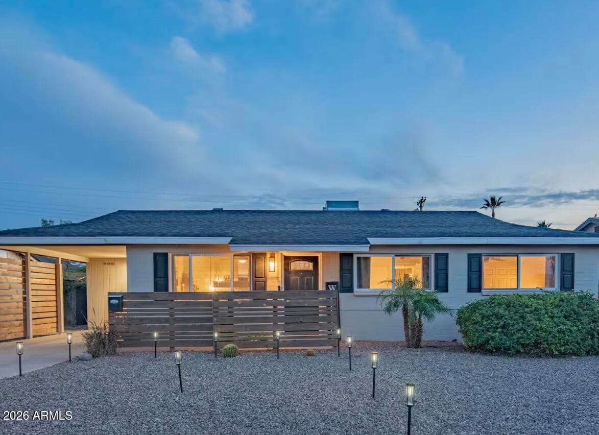 7901 E Loma Land Drive