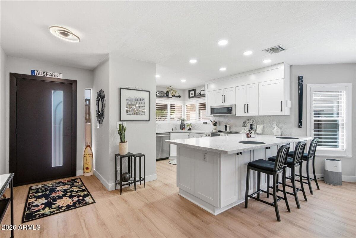 6608 E Phelps Road E — photo 5