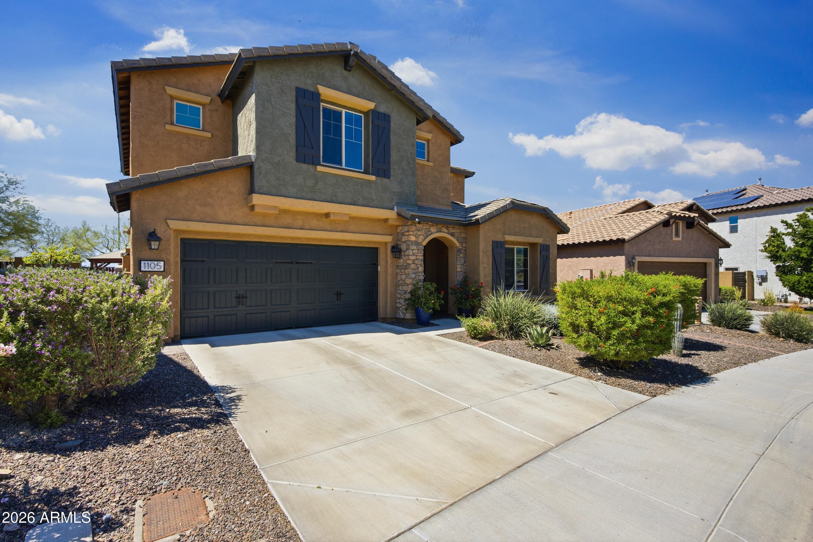 1105 W Spur Drive — photo 3