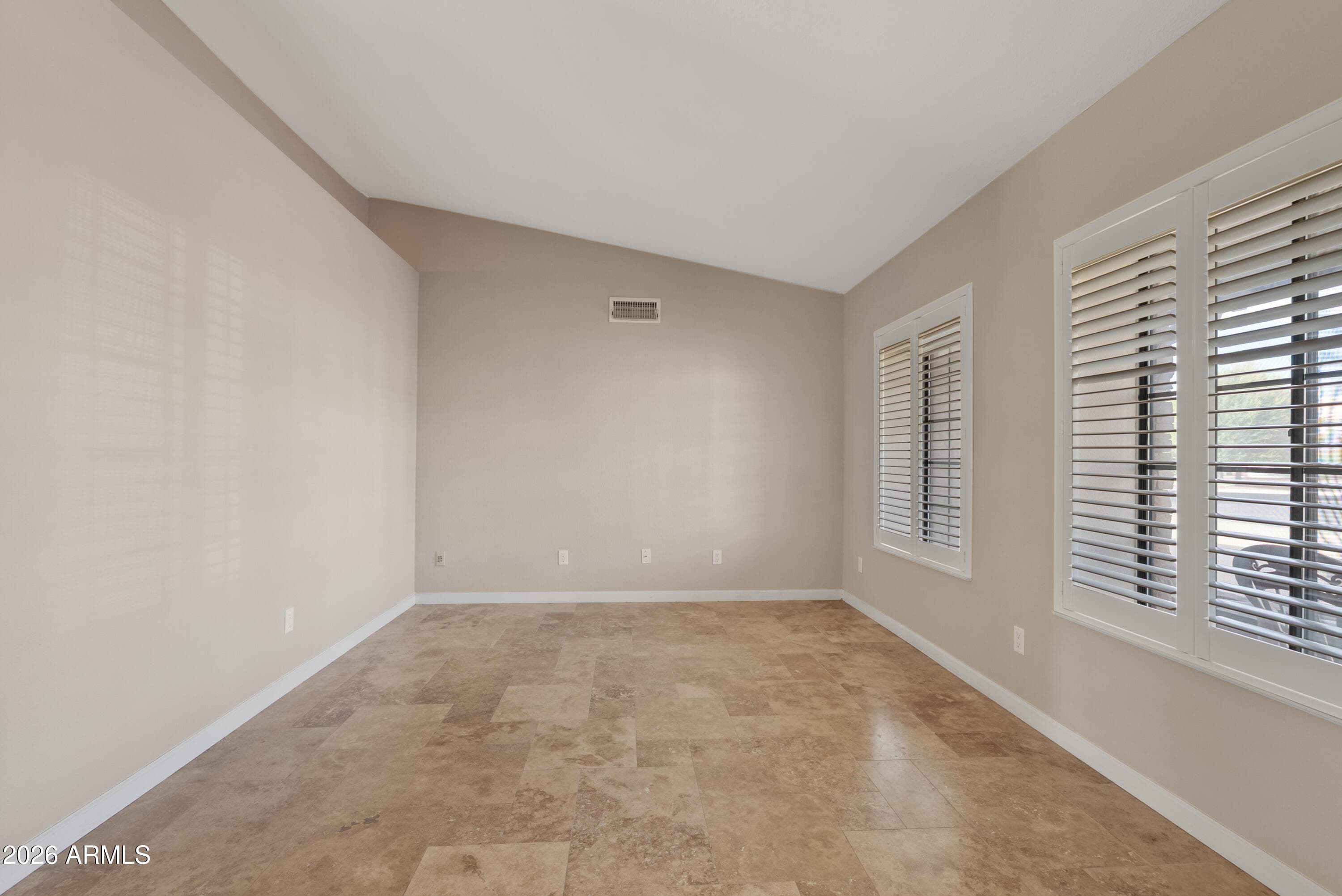 843 N Winthrop Circle — photo 8