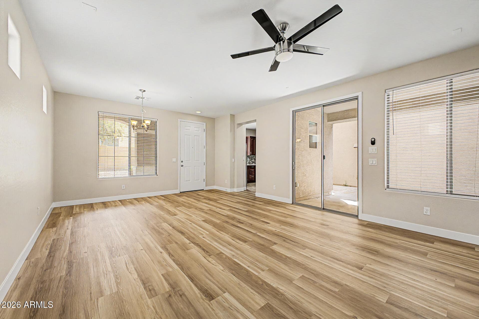 9160 W Meadow Drive — photo 7