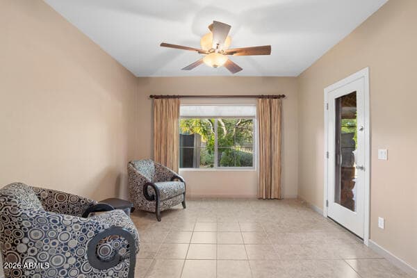 7240 E Aurora Drive — photo 4