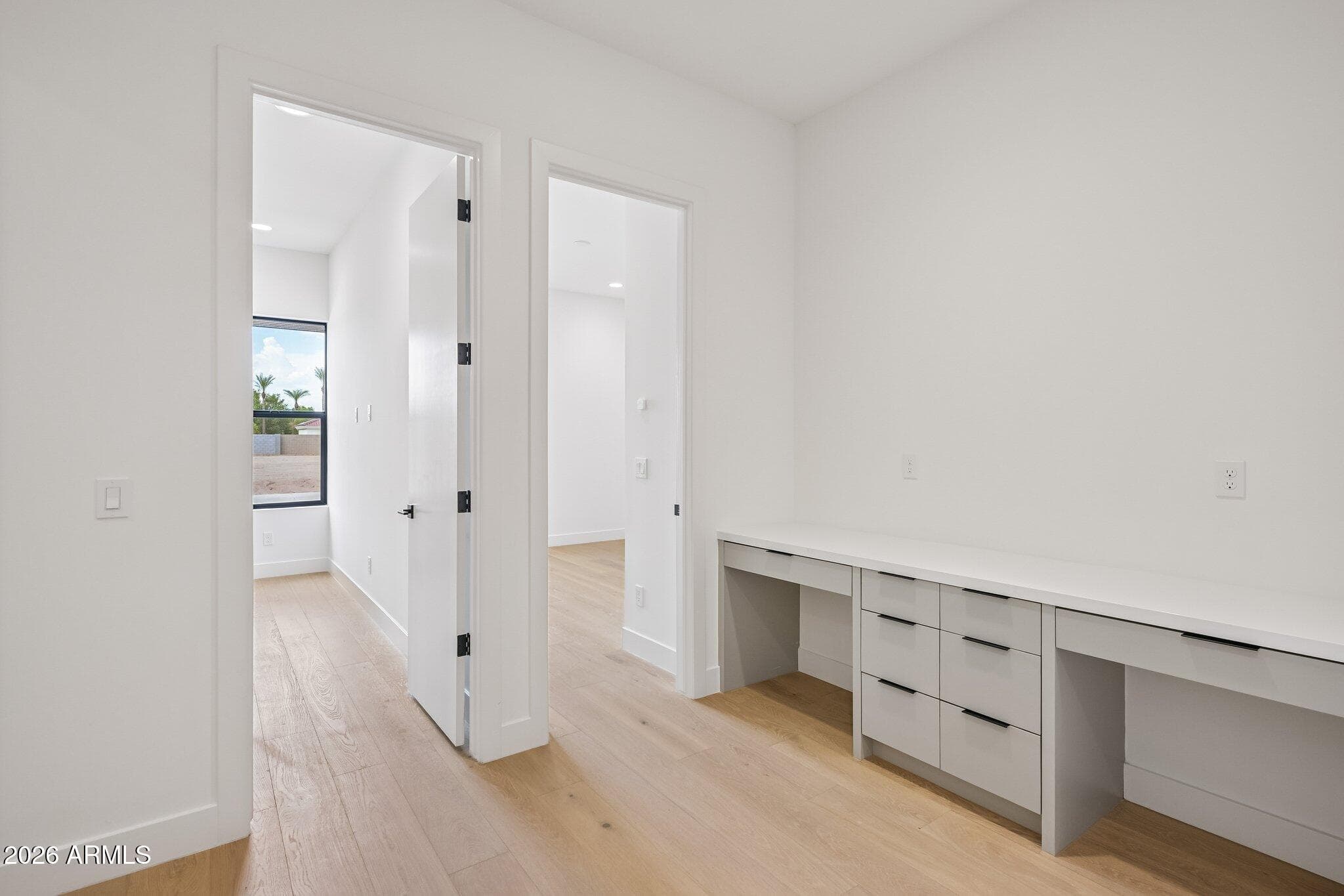 2451 E Aquarius Place — photo 8