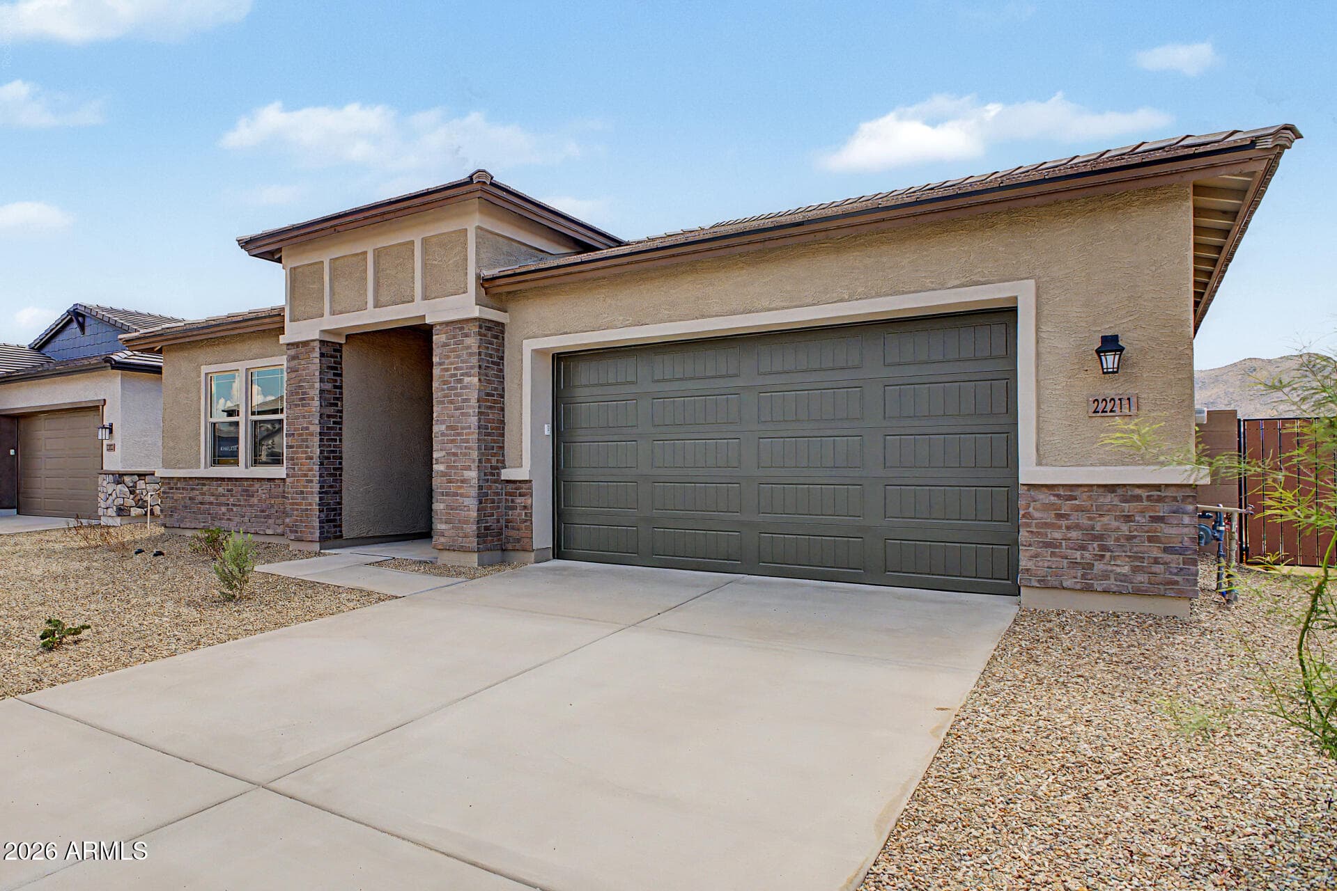 22211 W Blackhawk Drive — photo 3