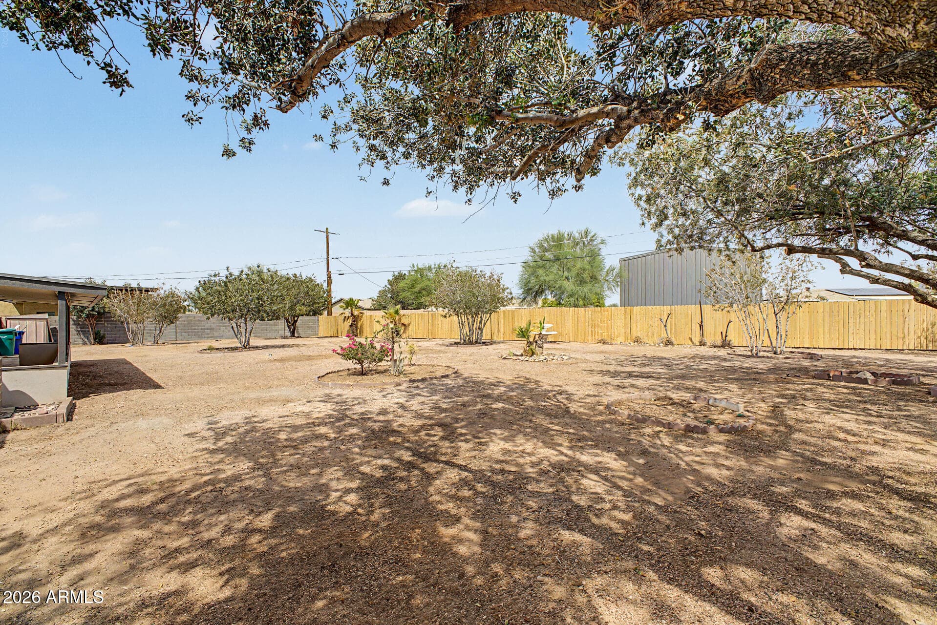 6416 E Holiday Drive — photo 8