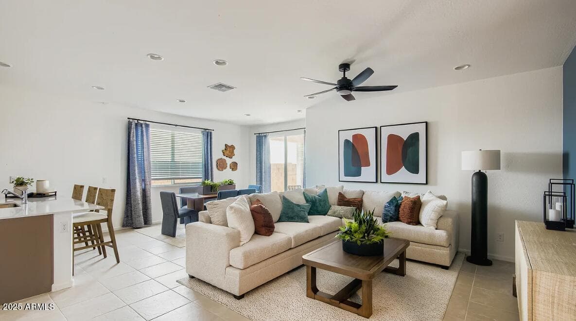 9838 W Mitchell Drive — photo 7