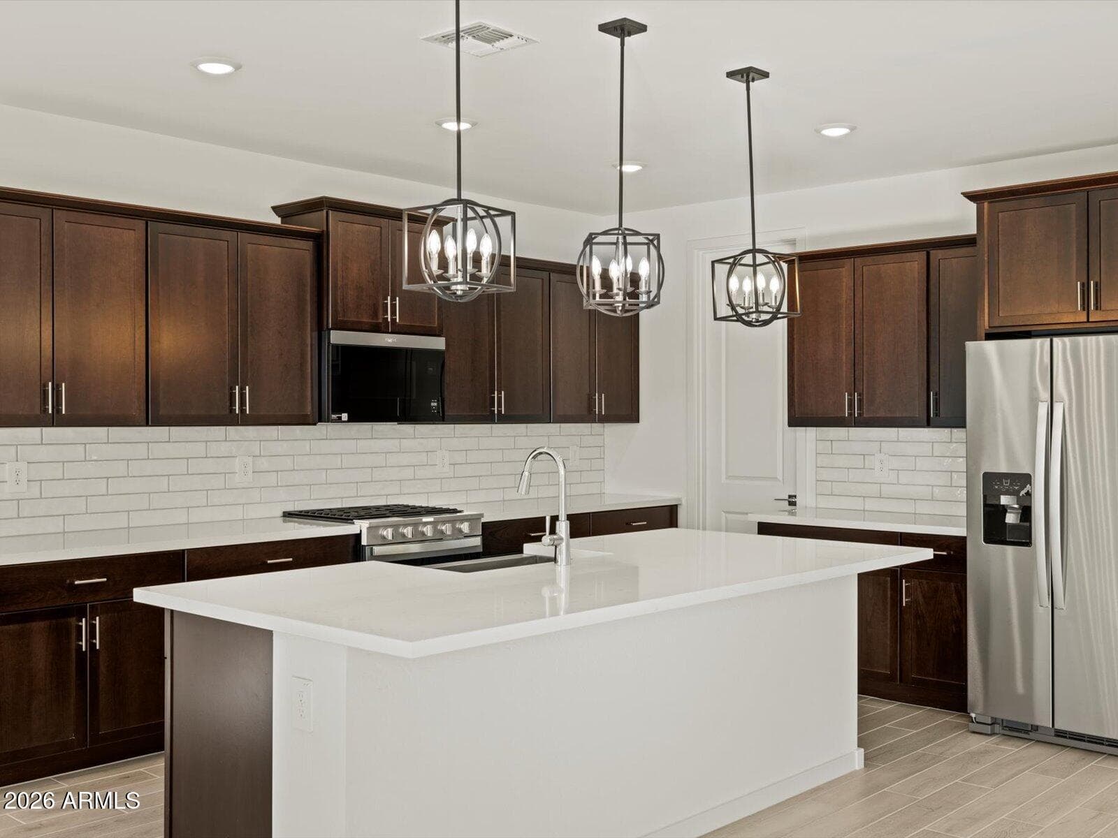17785 W Illini Street — photo 4