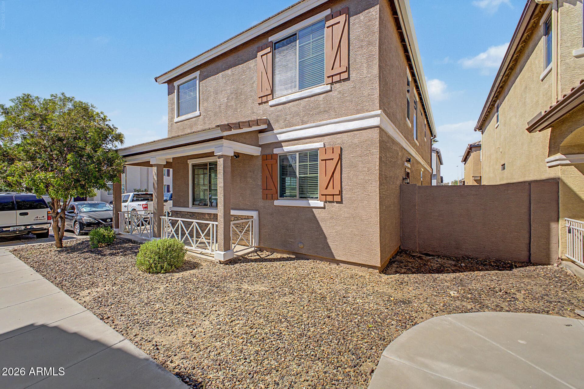 2837 N 73rd Drive — photo 3