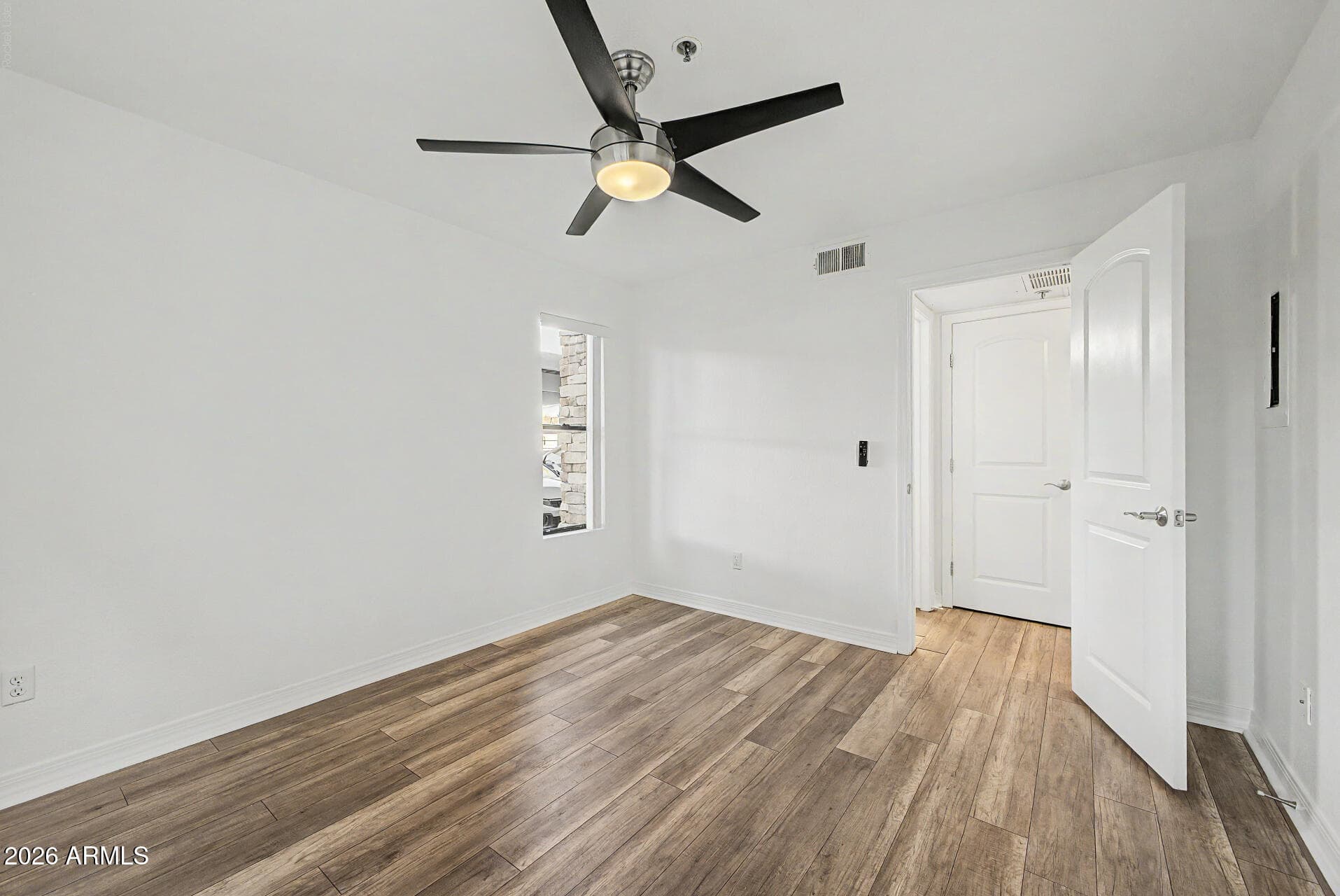 2025 E Campbell Avenue 127 — photo 4