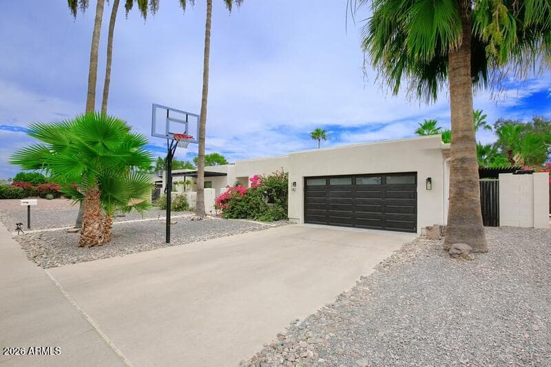 6739 E Voltaire Avenue — photo 3