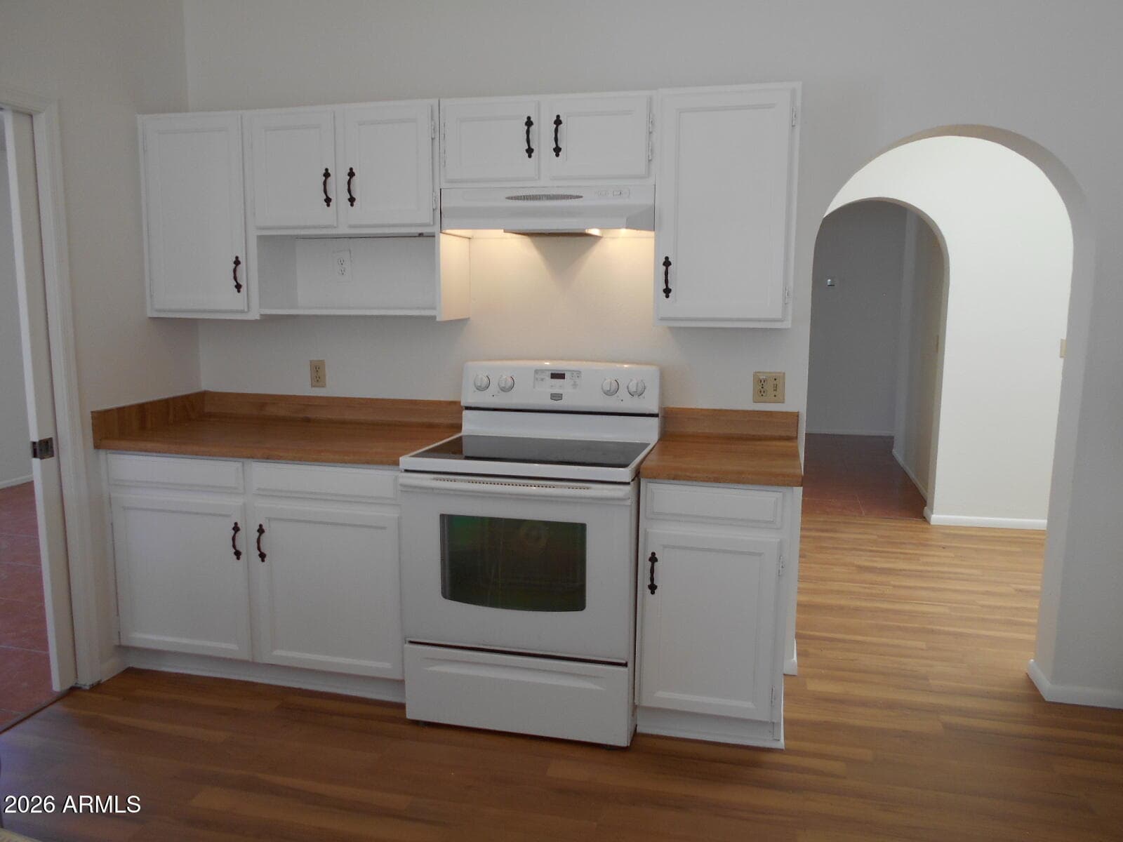 6532 W Lupine Avenue — photo 8