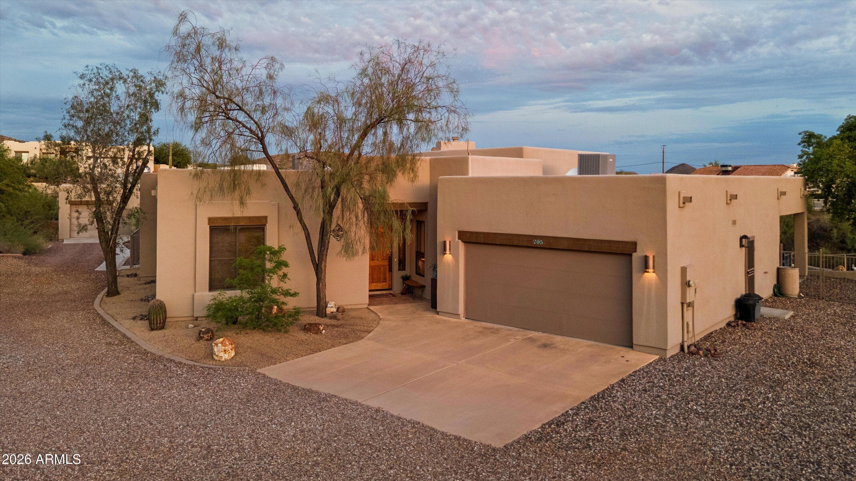 205 W Quartz Rock Road — photo 2