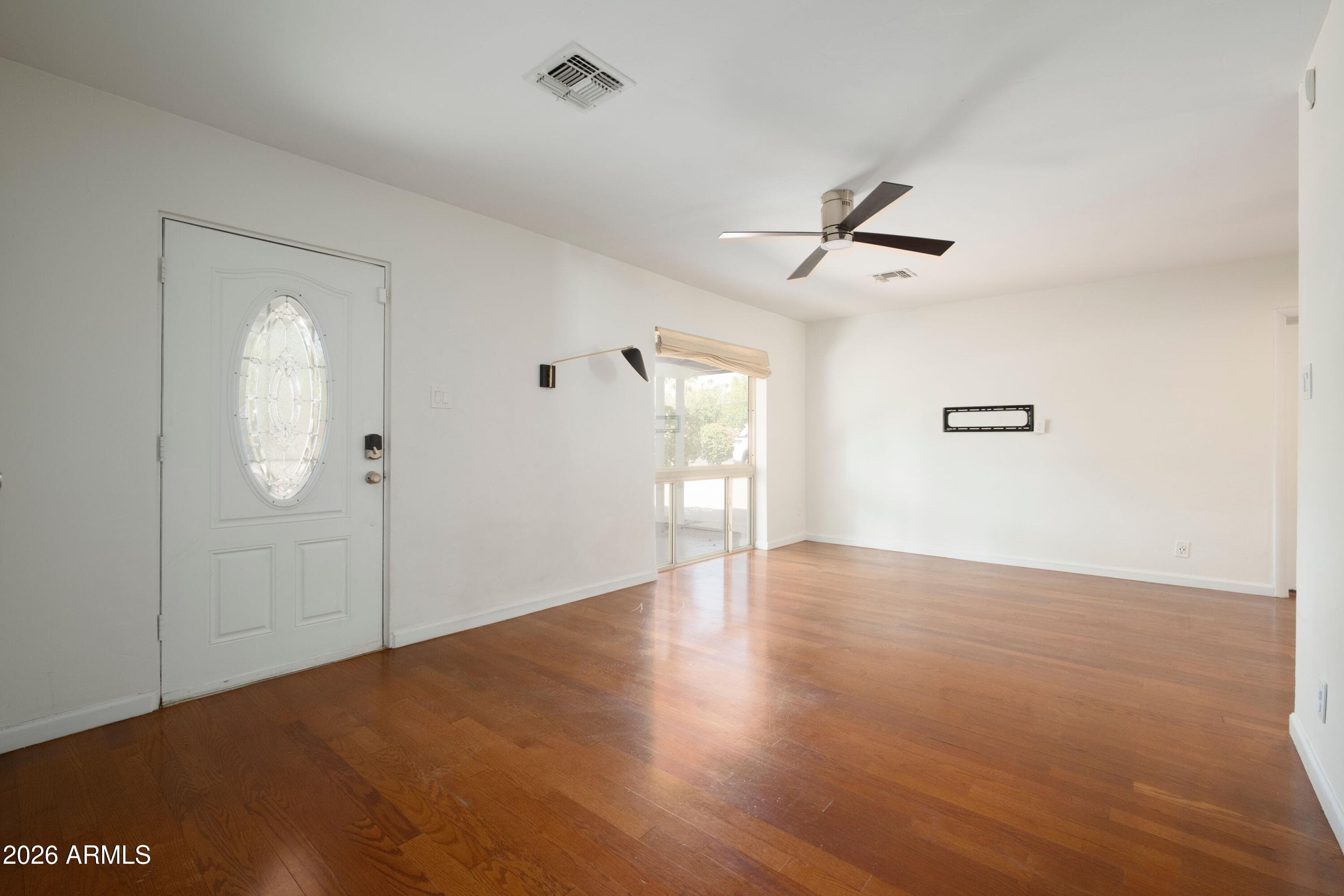 2935 E Flower Street — photo 5